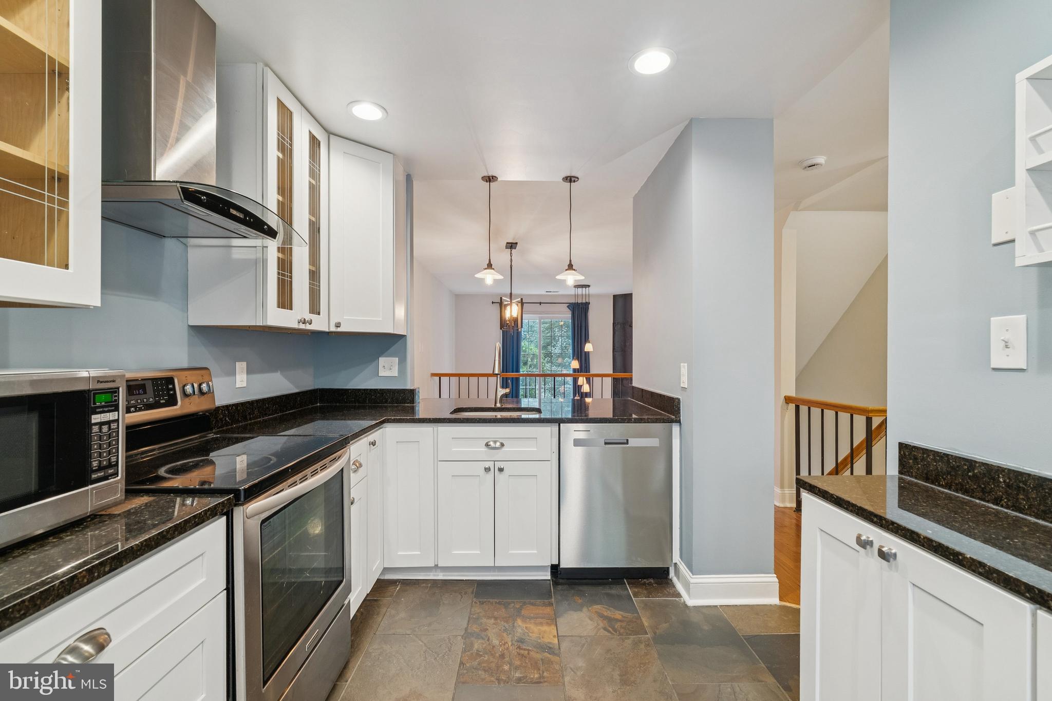 8482 Springfield Oaks Dr