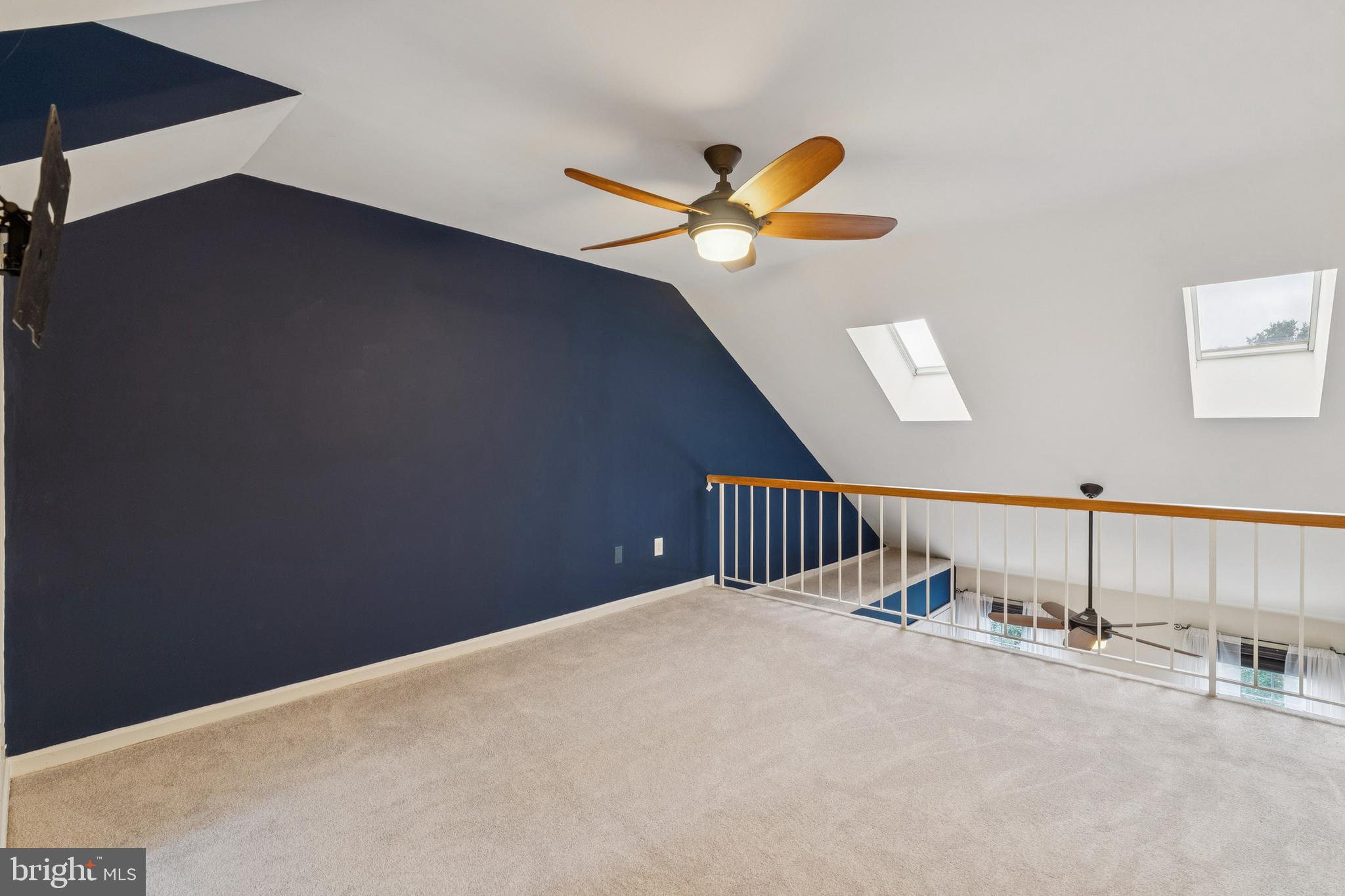 8482 Springfield Oaks Dr