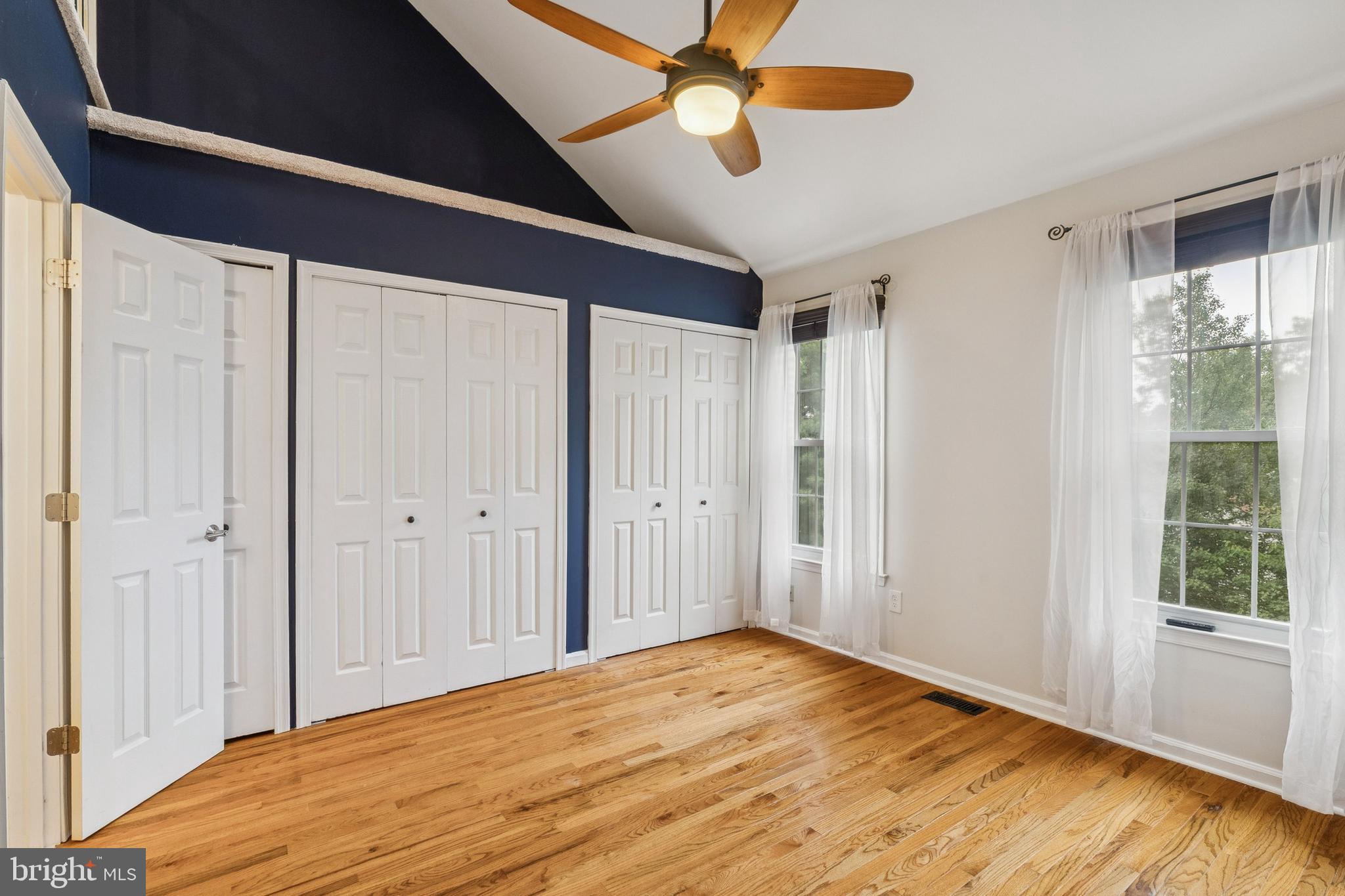 8482 Springfield Oaks Dr