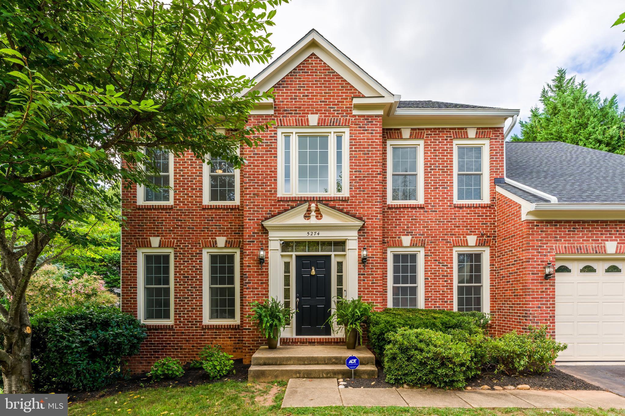 5274 TRACTOR LANE