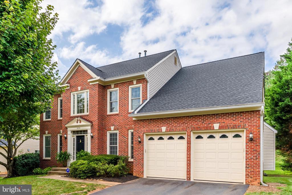 5274 TRACTOR LANE