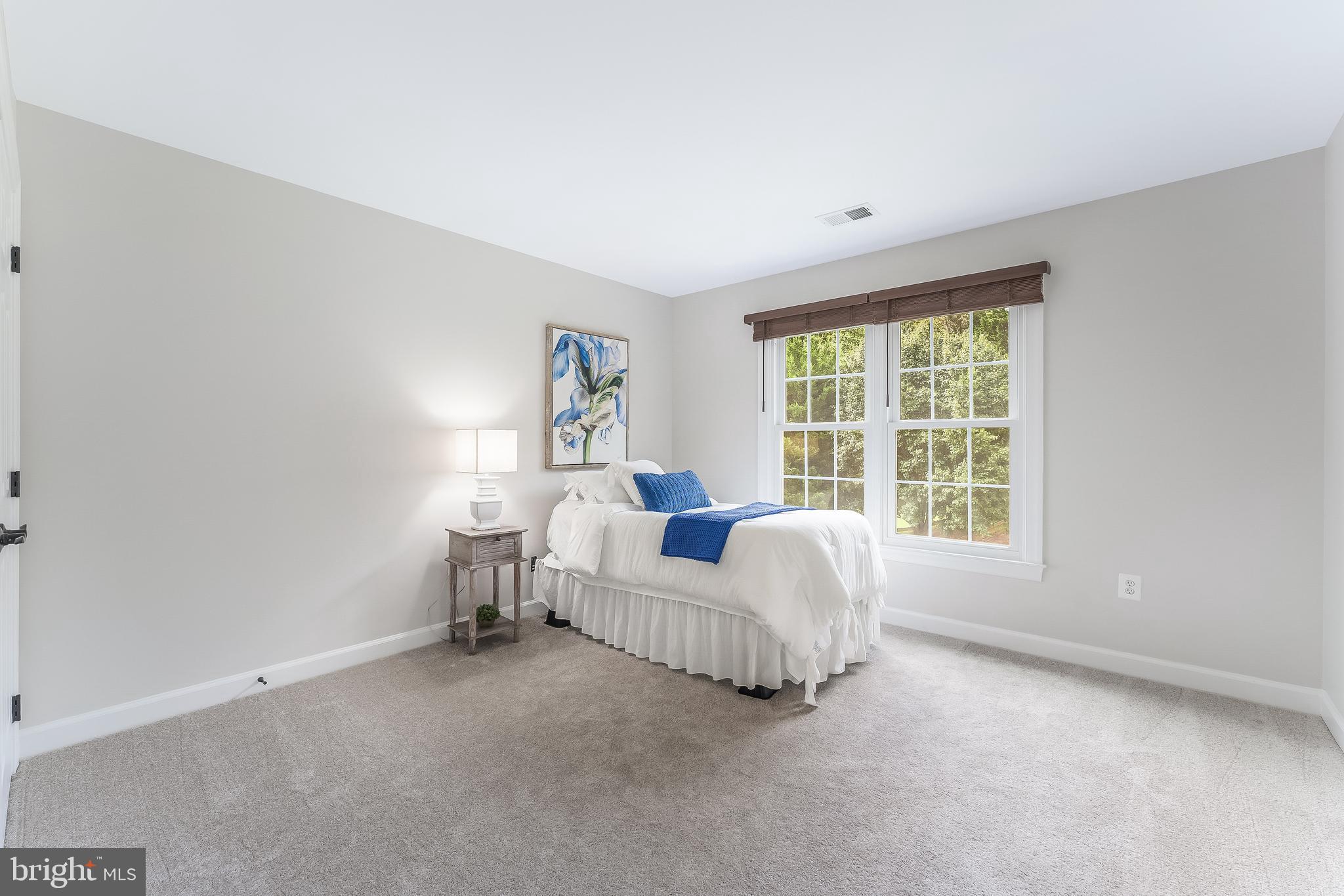 5274 TRACTOR LANE