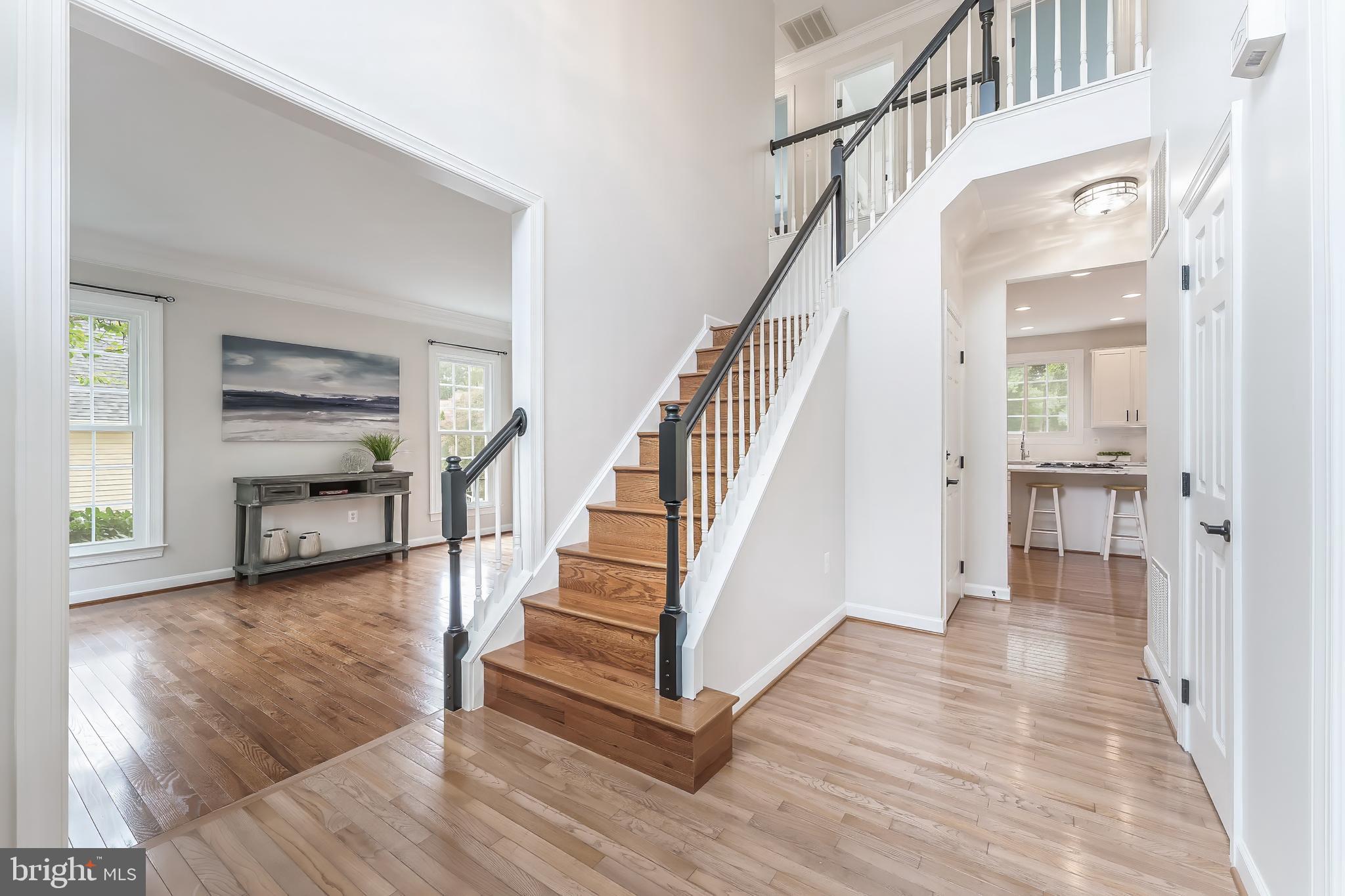 5274 TRACTOR LANE