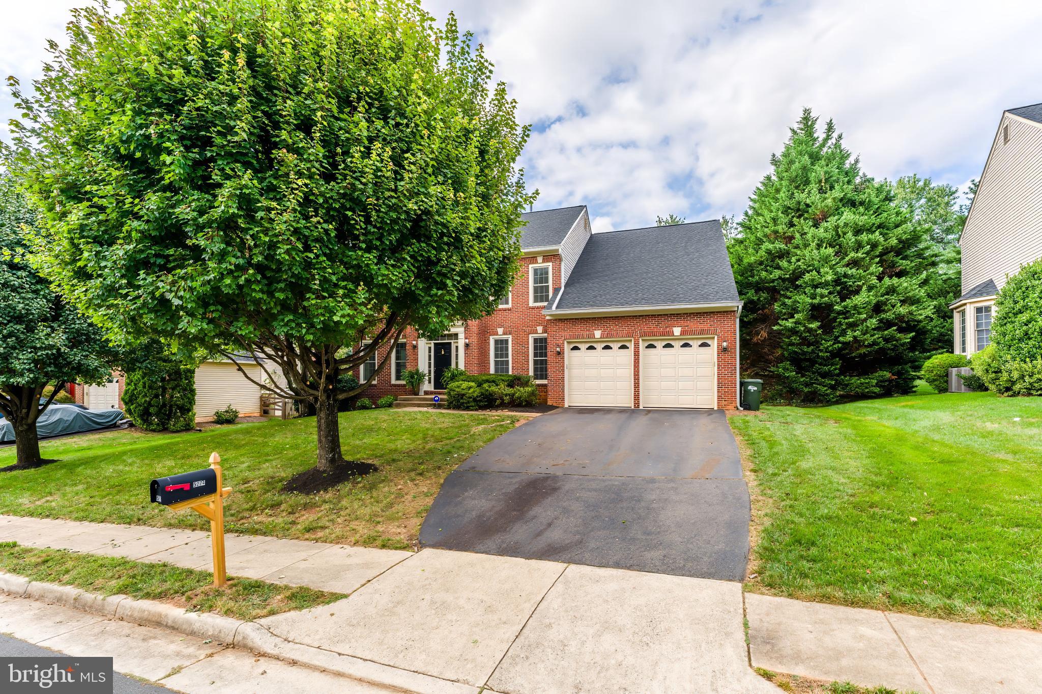 5274 TRACTOR LANE