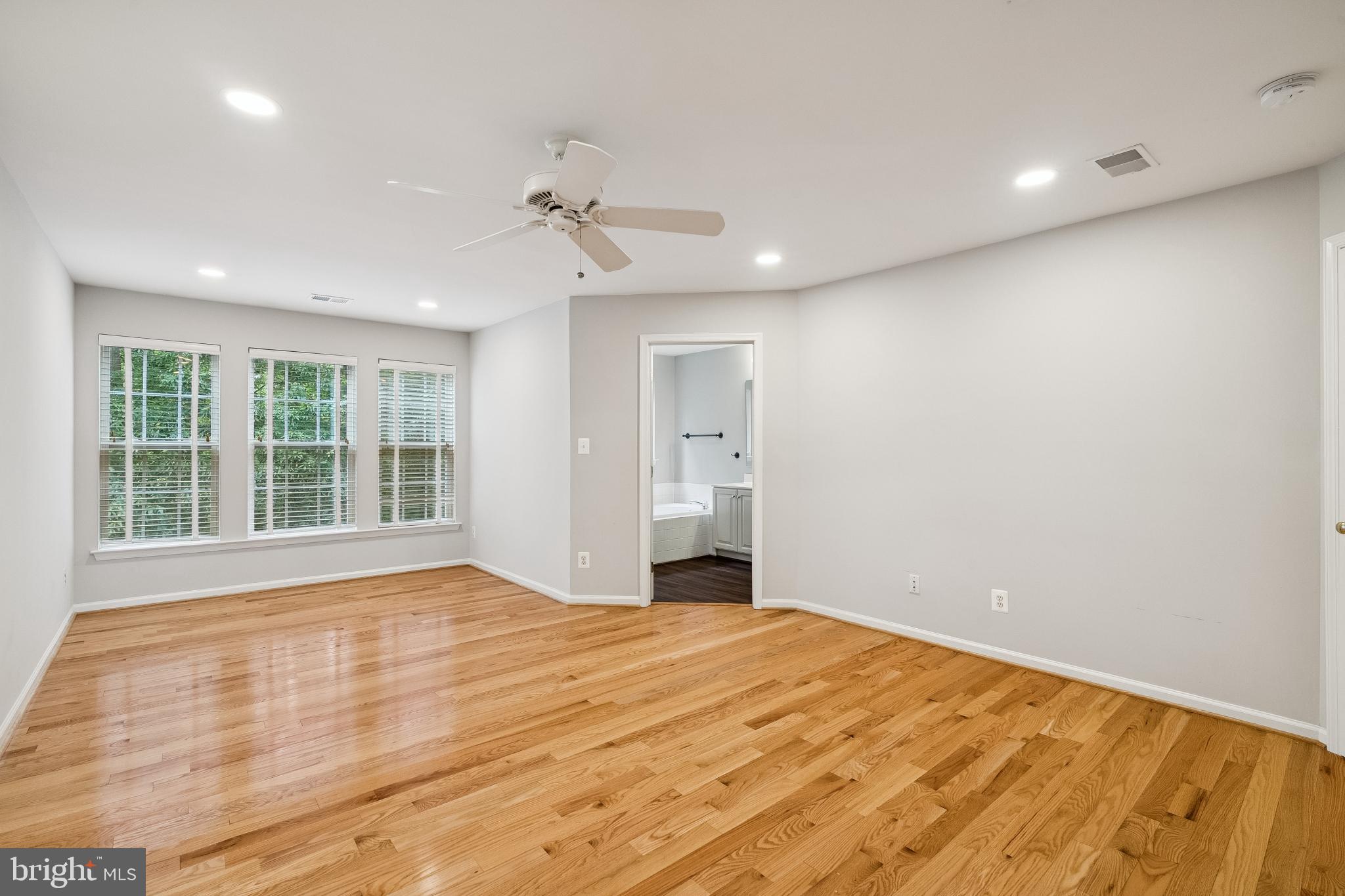 13683 Saint Johns Wood Pl