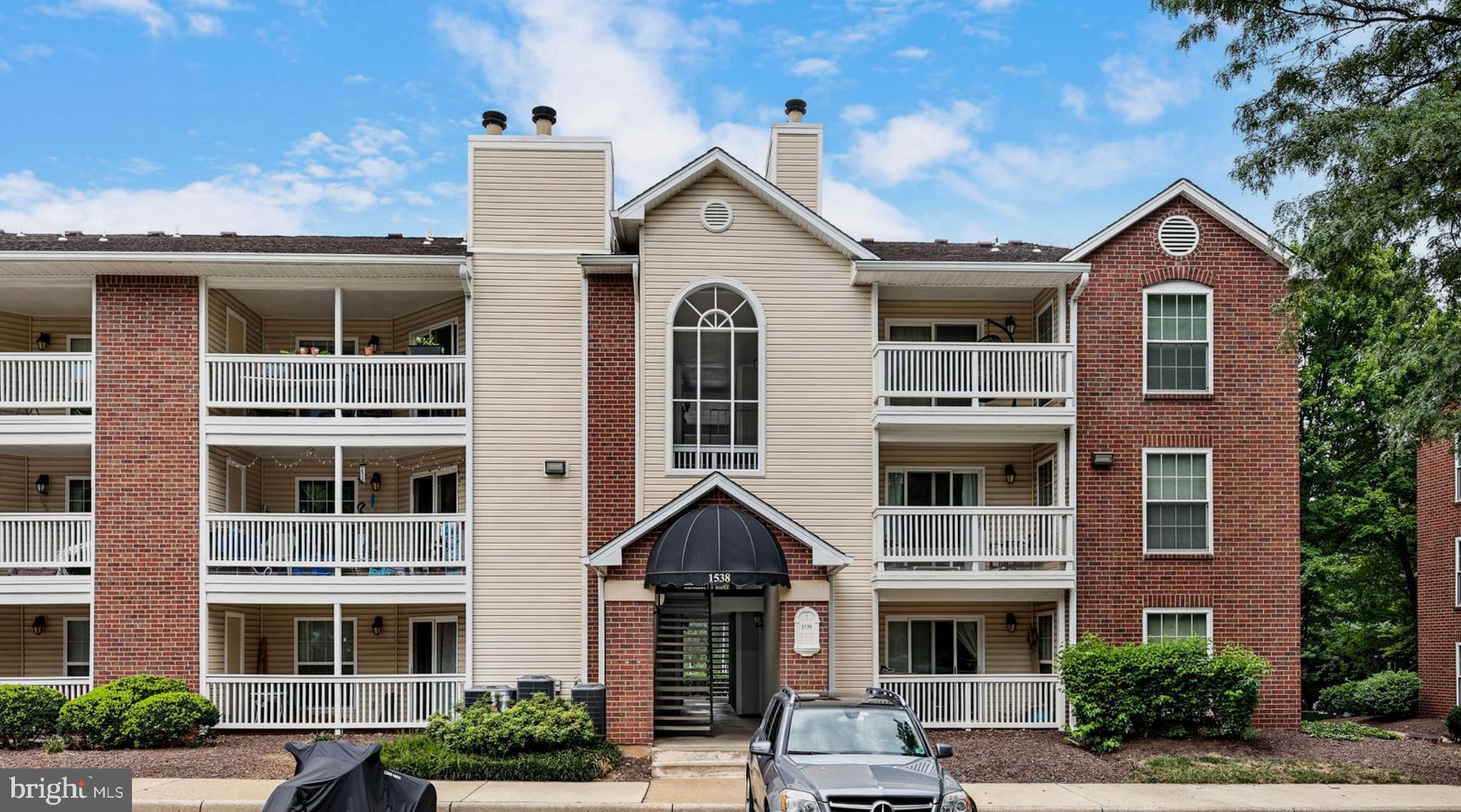 1538 LINCOLN 302