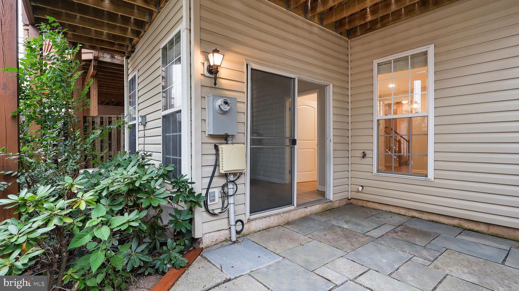 12913 WOOD CRESCENT CIRCLE