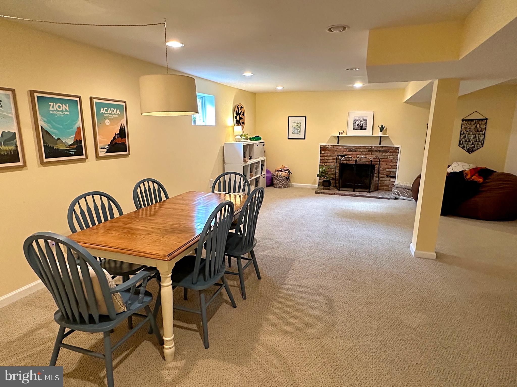 422 OLD COURTHOUSE ROAD NE