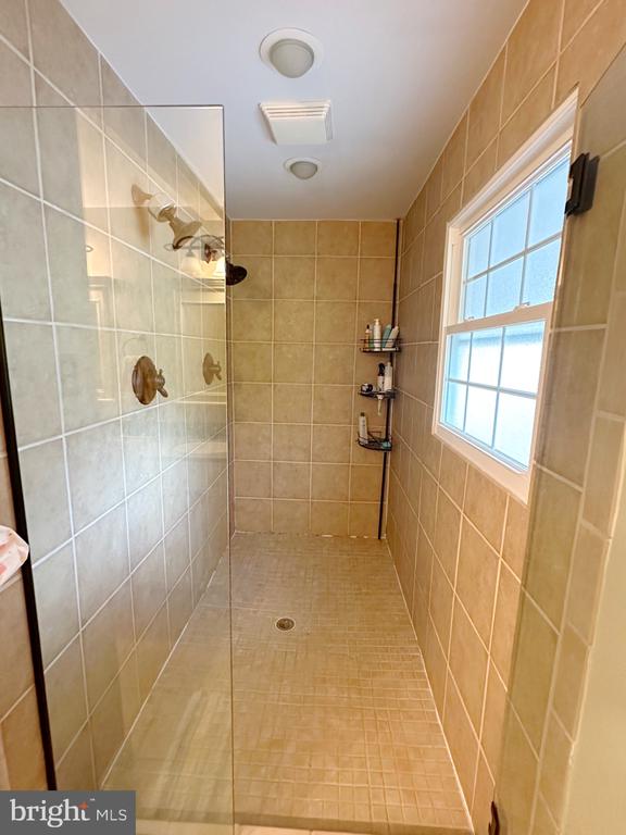 422 OLD COURTHOUSE ROAD NE