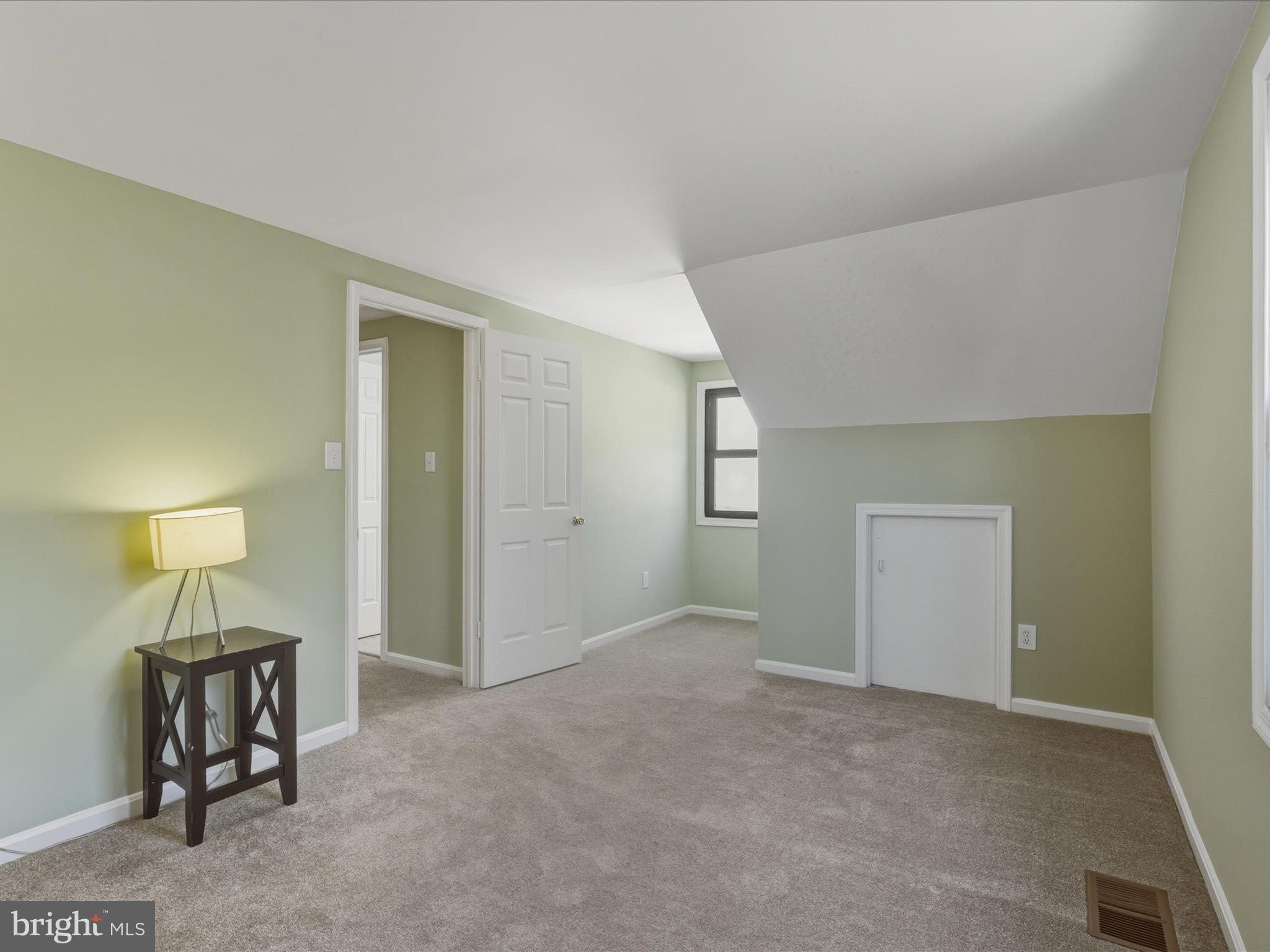 9816 PEBBLE WEIGH COURT