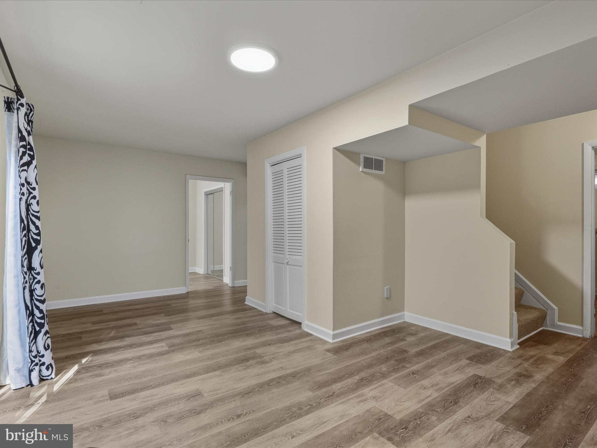 9816 PEBBLE WEIGH COURT