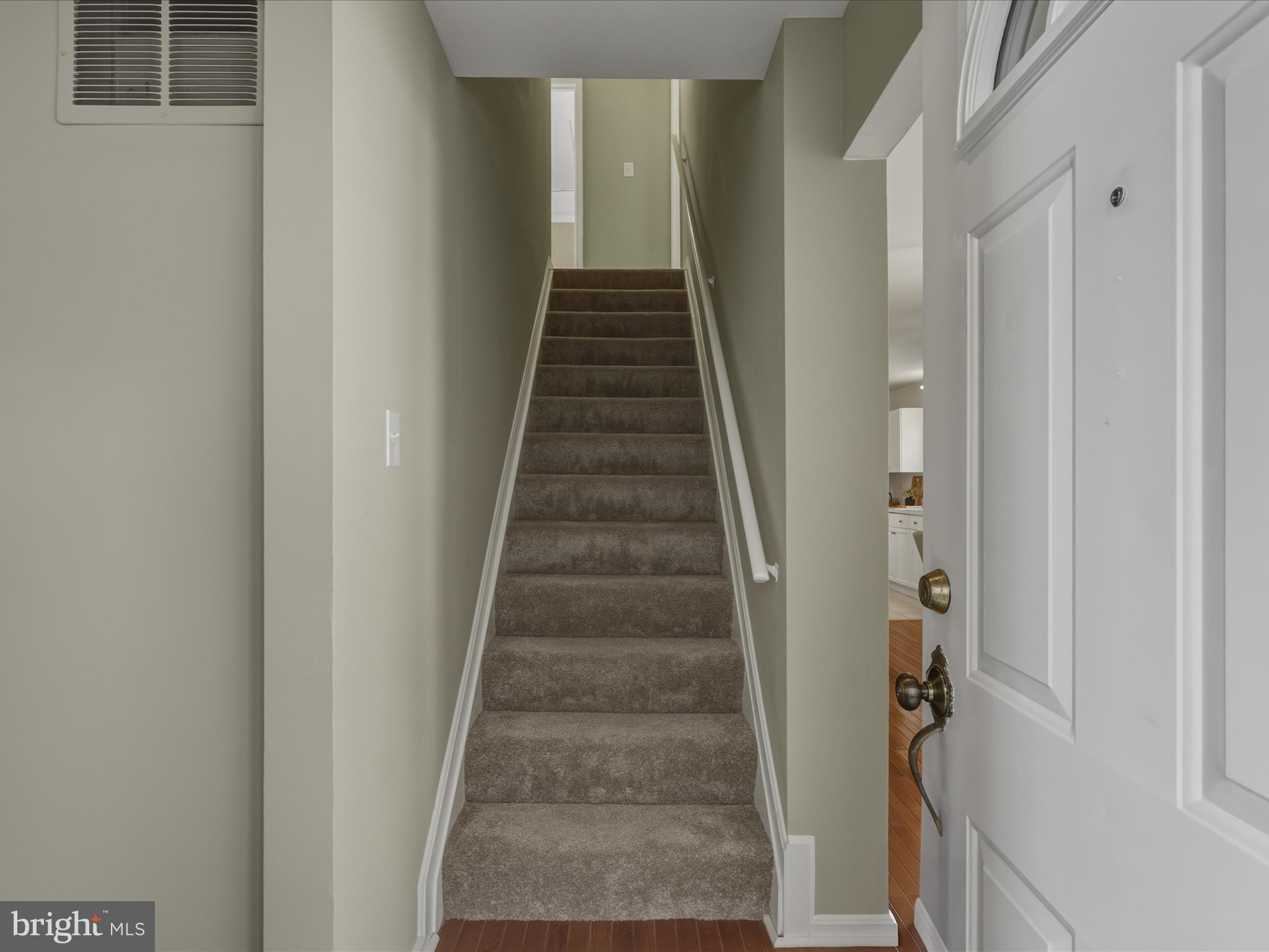 9816 PEBBLE WEIGH COURT