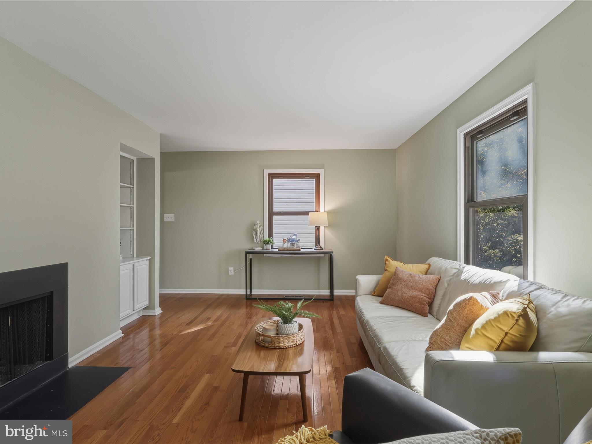 9816 PEBBLE WEIGH COURT