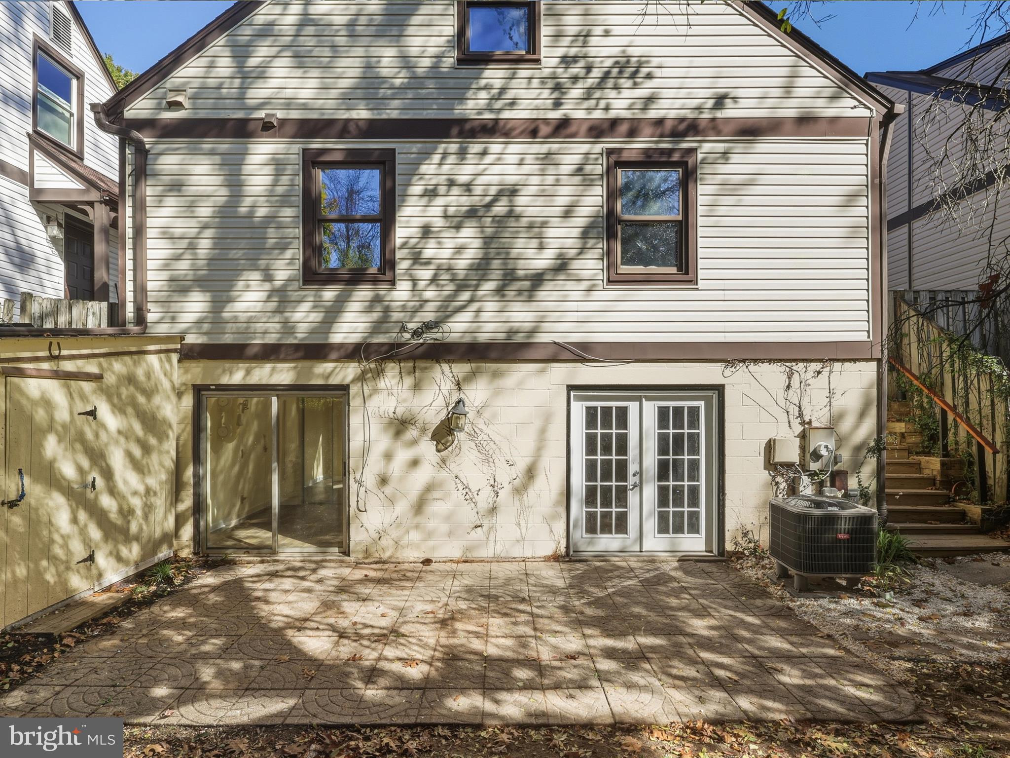 9816 PEBBLE WEIGH COURT