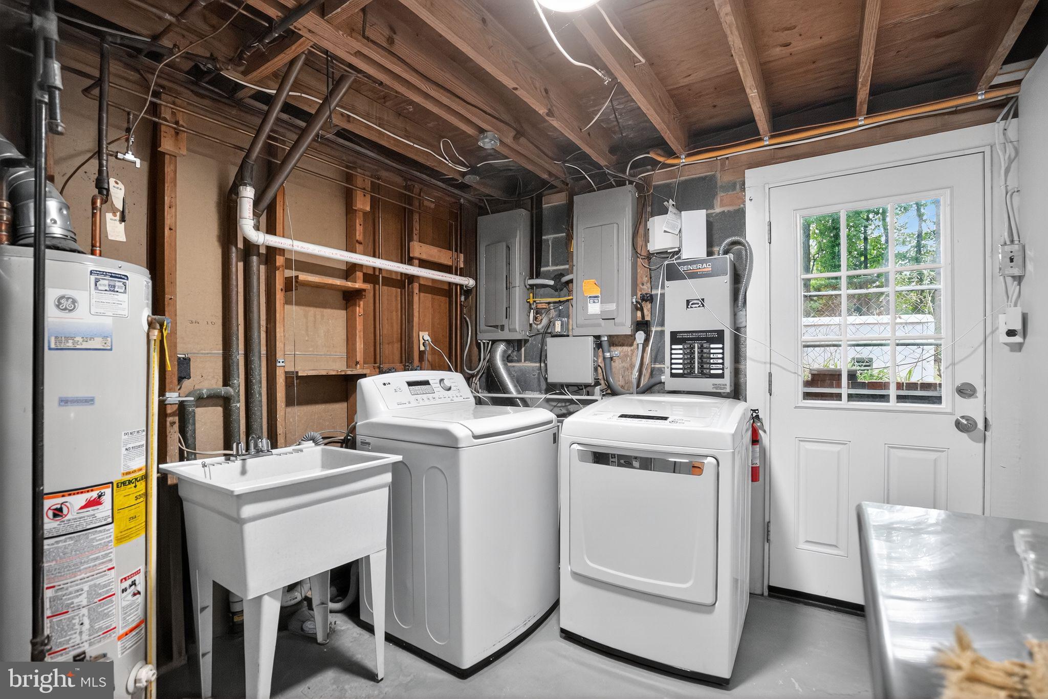 1704 COOL SPRING DRIVE