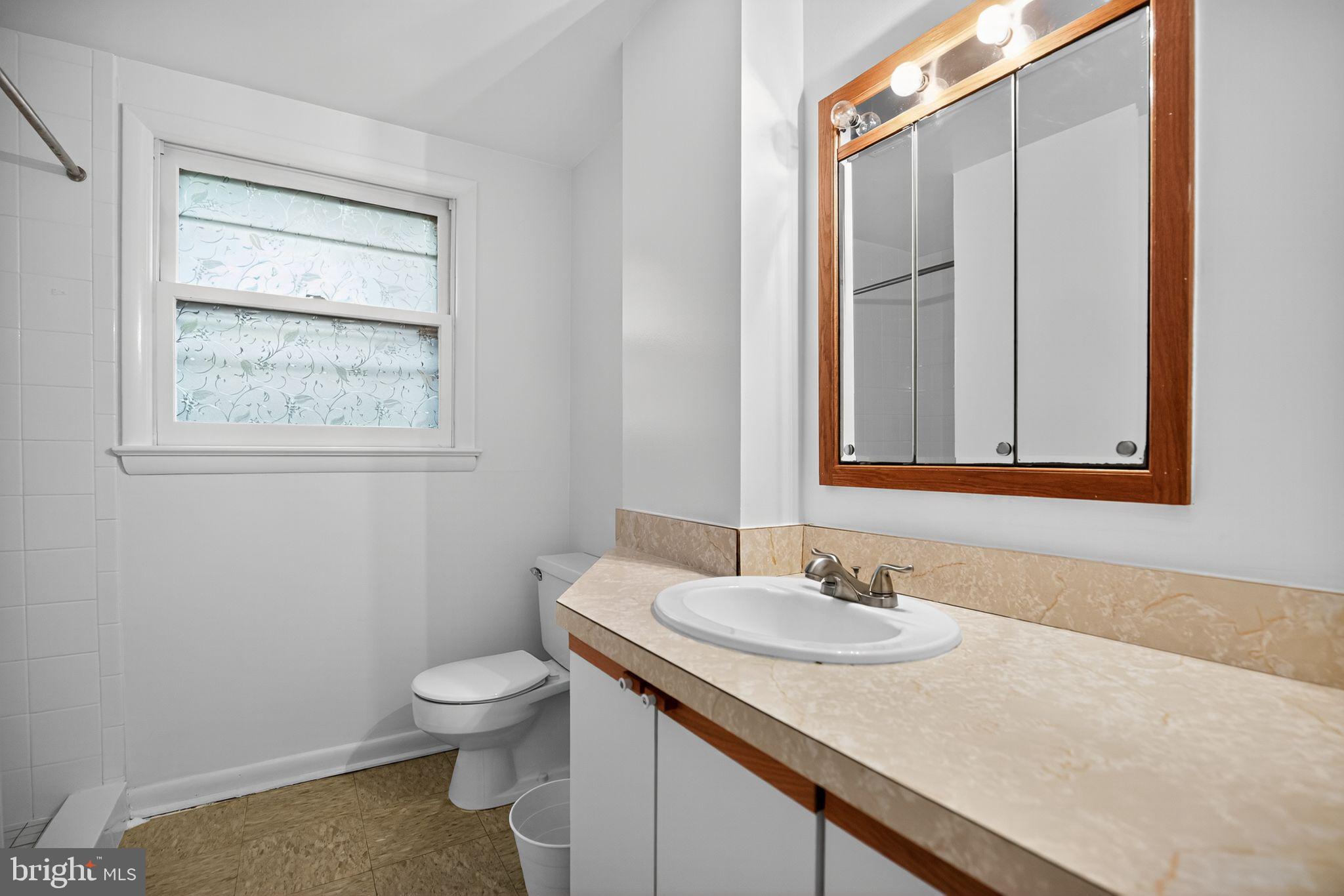 1704 COOL SPRING DRIVE