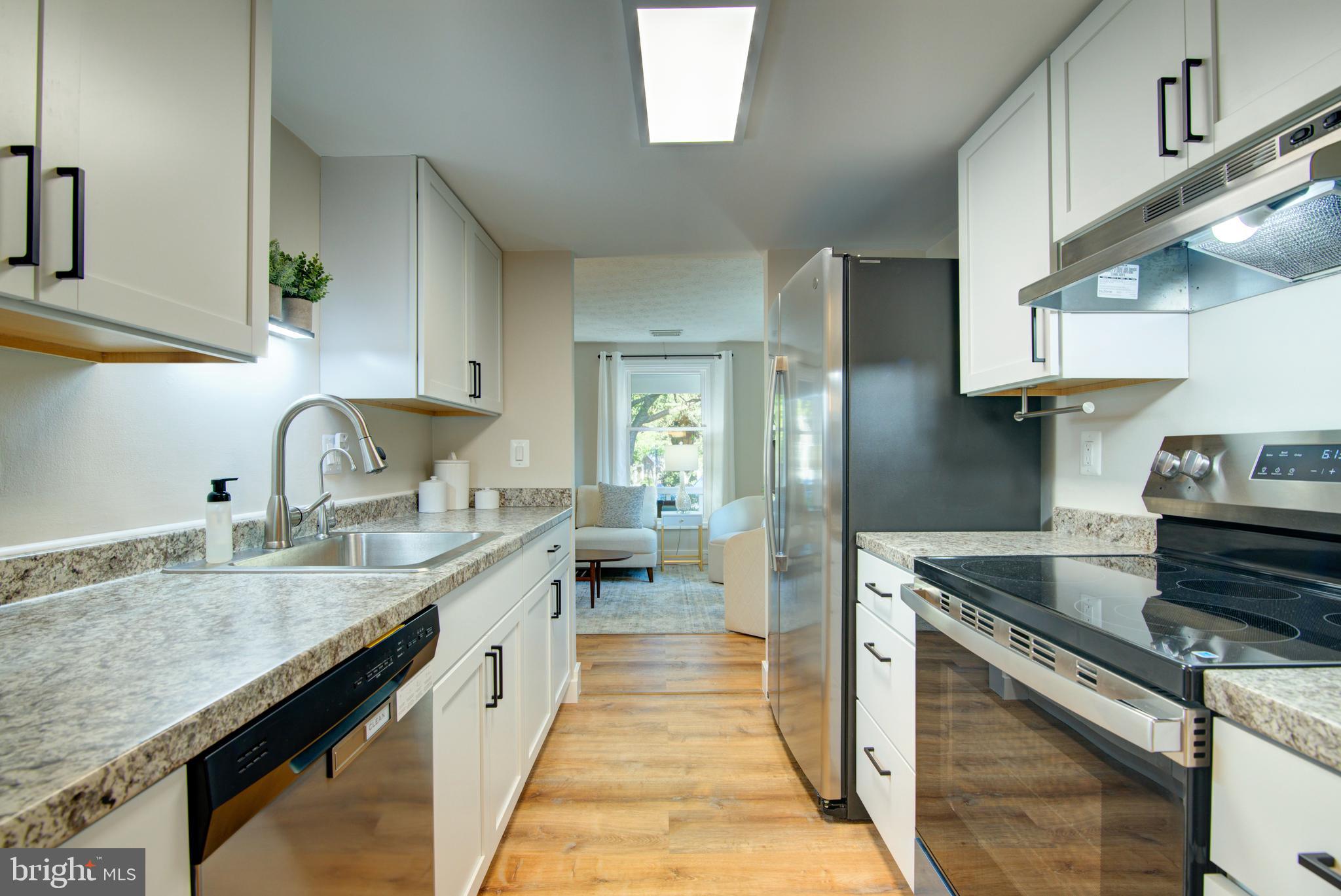 1551 POPLAR GROVE DRIVE