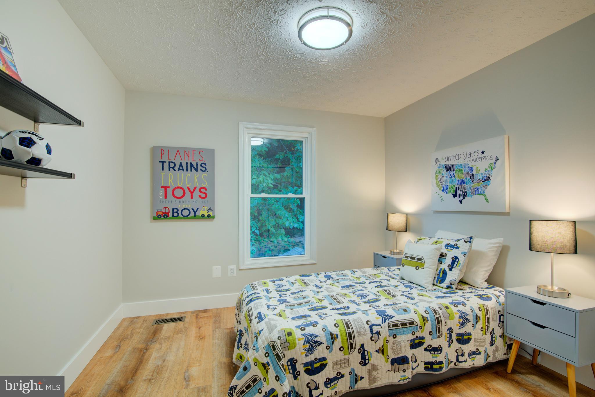 1551 POPLAR GROVE DRIVE