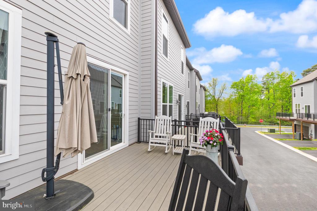 2495 LIBERTY LOOP