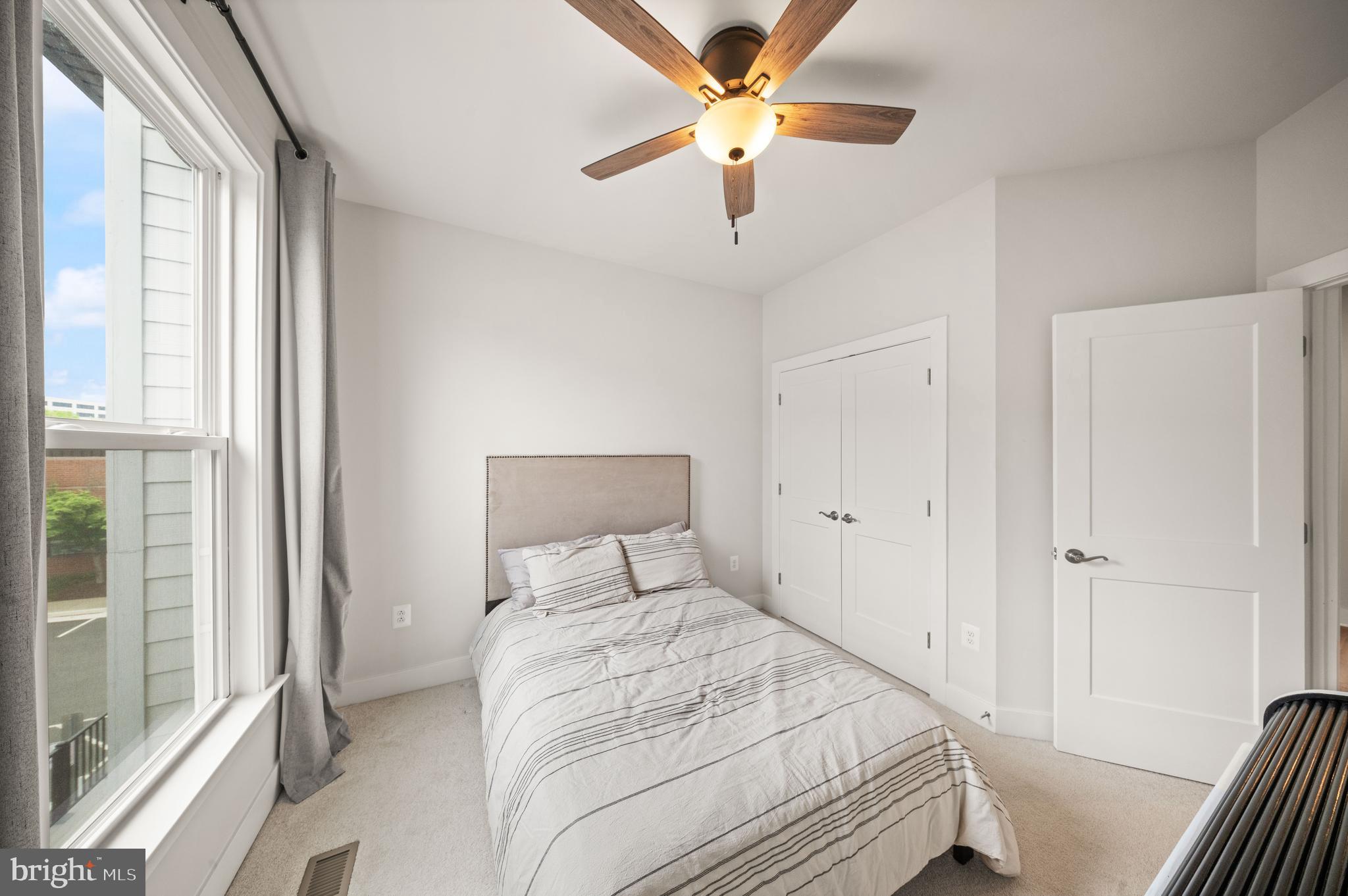 2495 LIBERTY LOOP