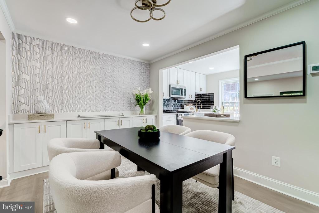 5408 BROMYARD COURT
