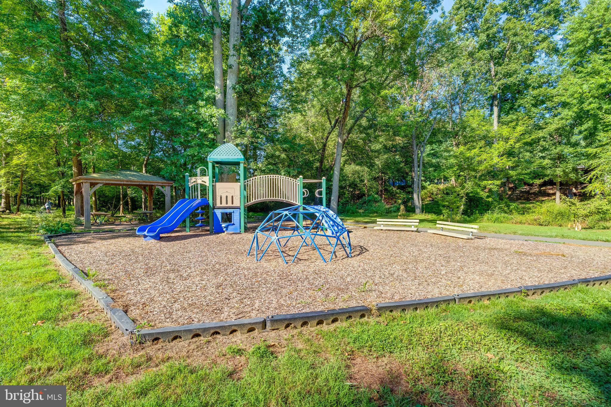 5408 BROMYARD COURT