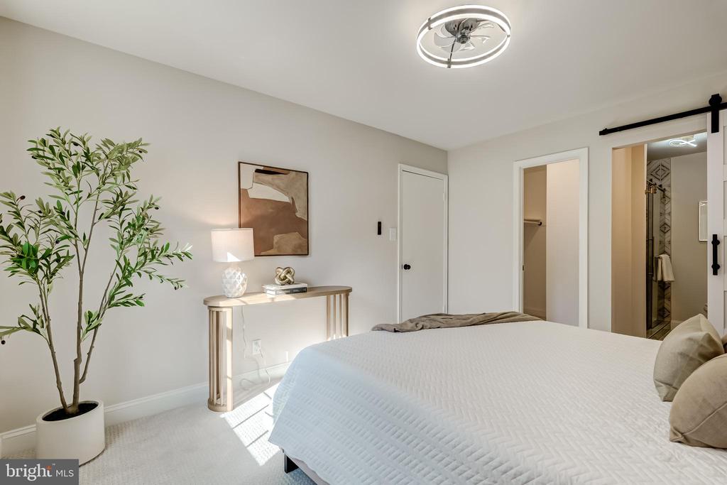 5408 BROMYARD COURT