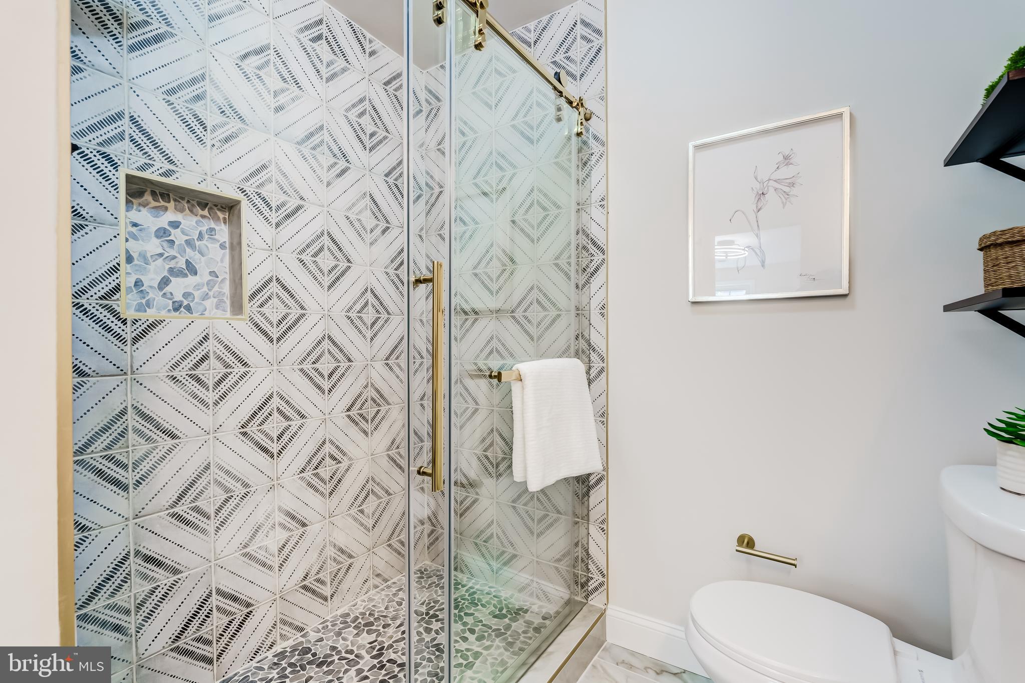 5408 BROMYARD COURT