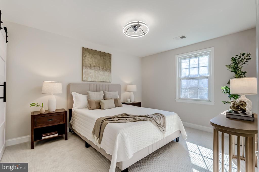 5408 BROMYARD COURT