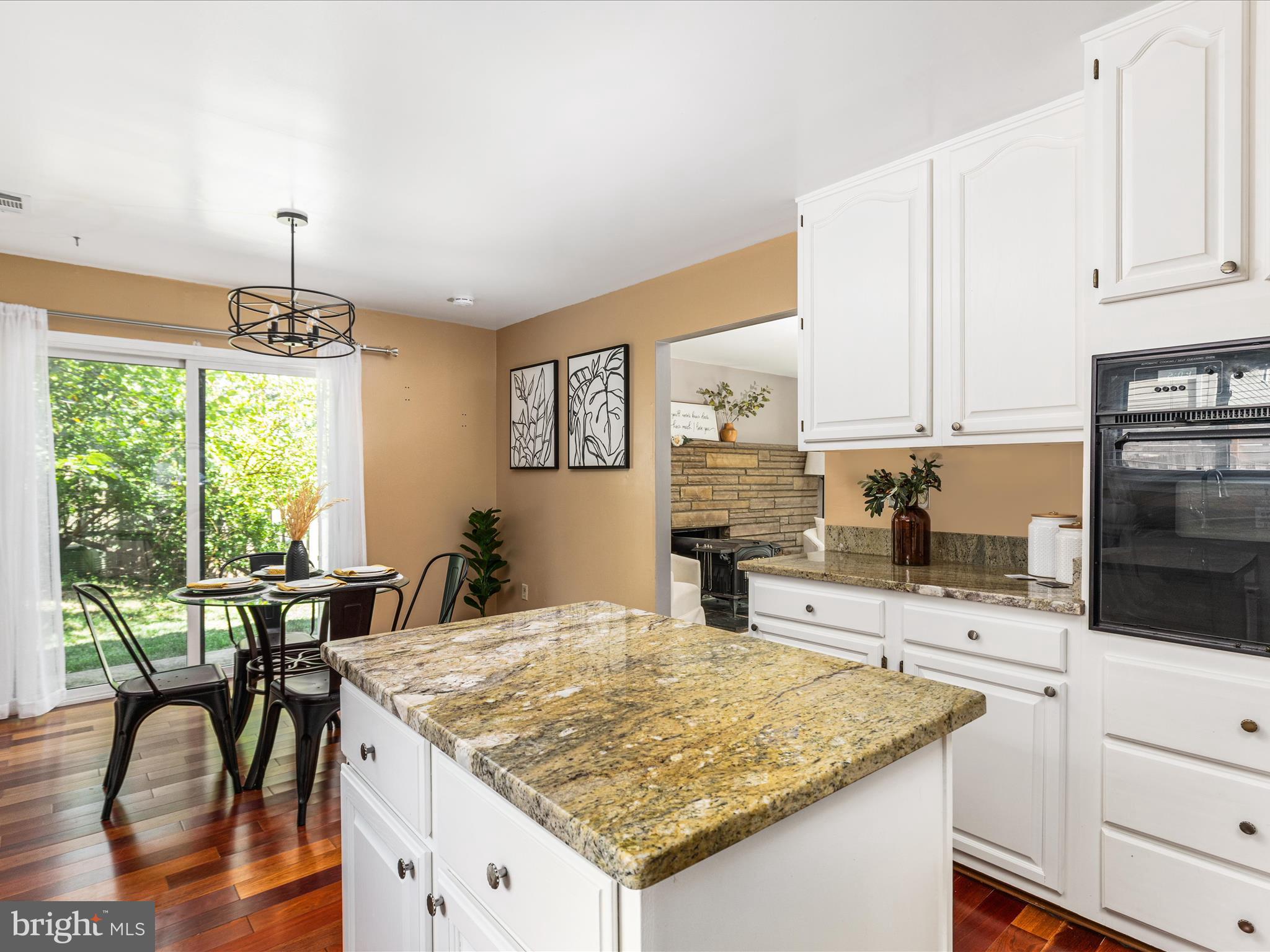 1513 MILLIKENS BEND ROAD