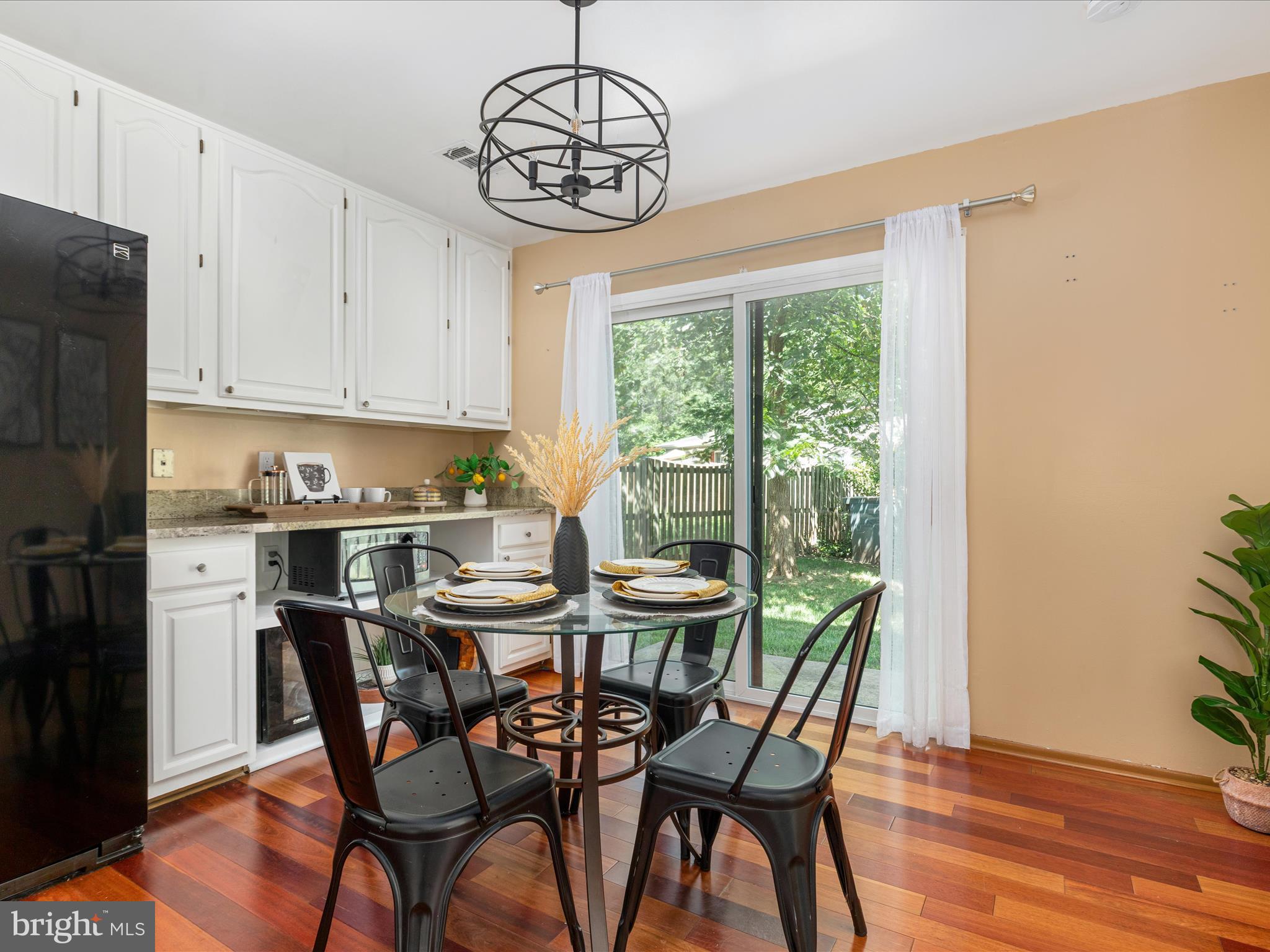 1513 MILLIKENS BEND ROAD