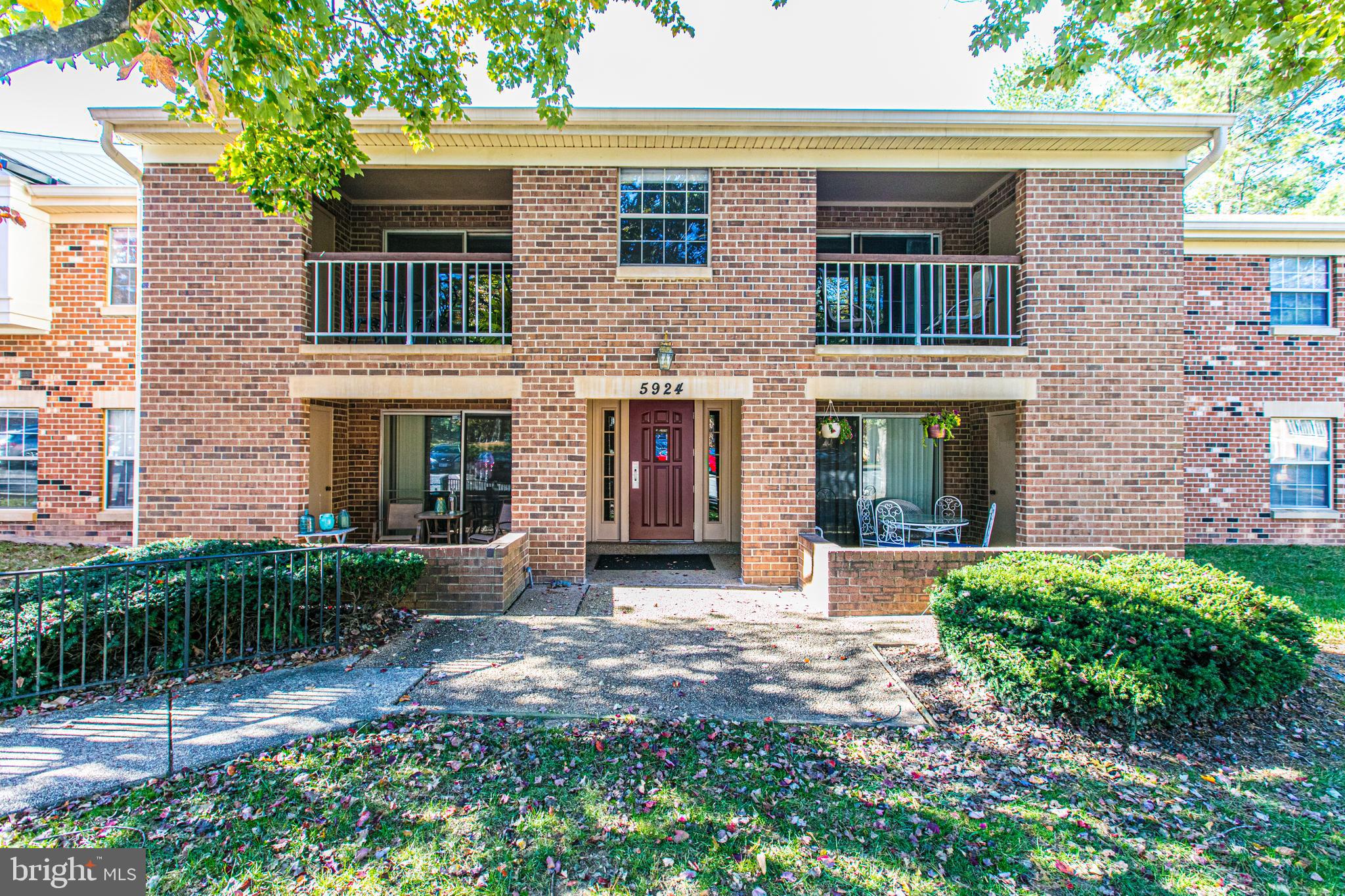 5924 COVE LANDING ROAD 301