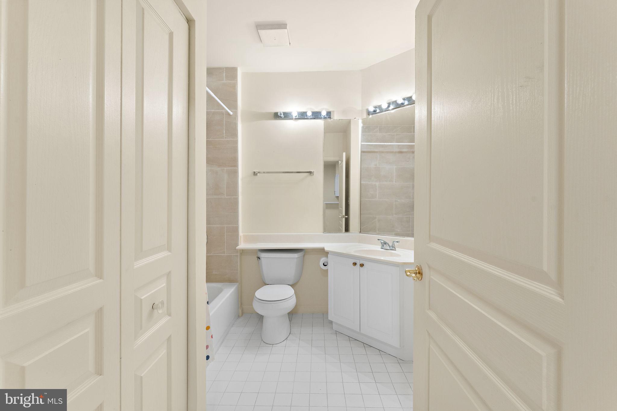 12919 ALTON SQUARE 117