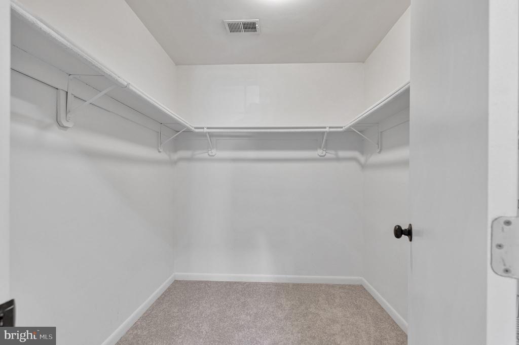 6115 RIVANNA DRIVE