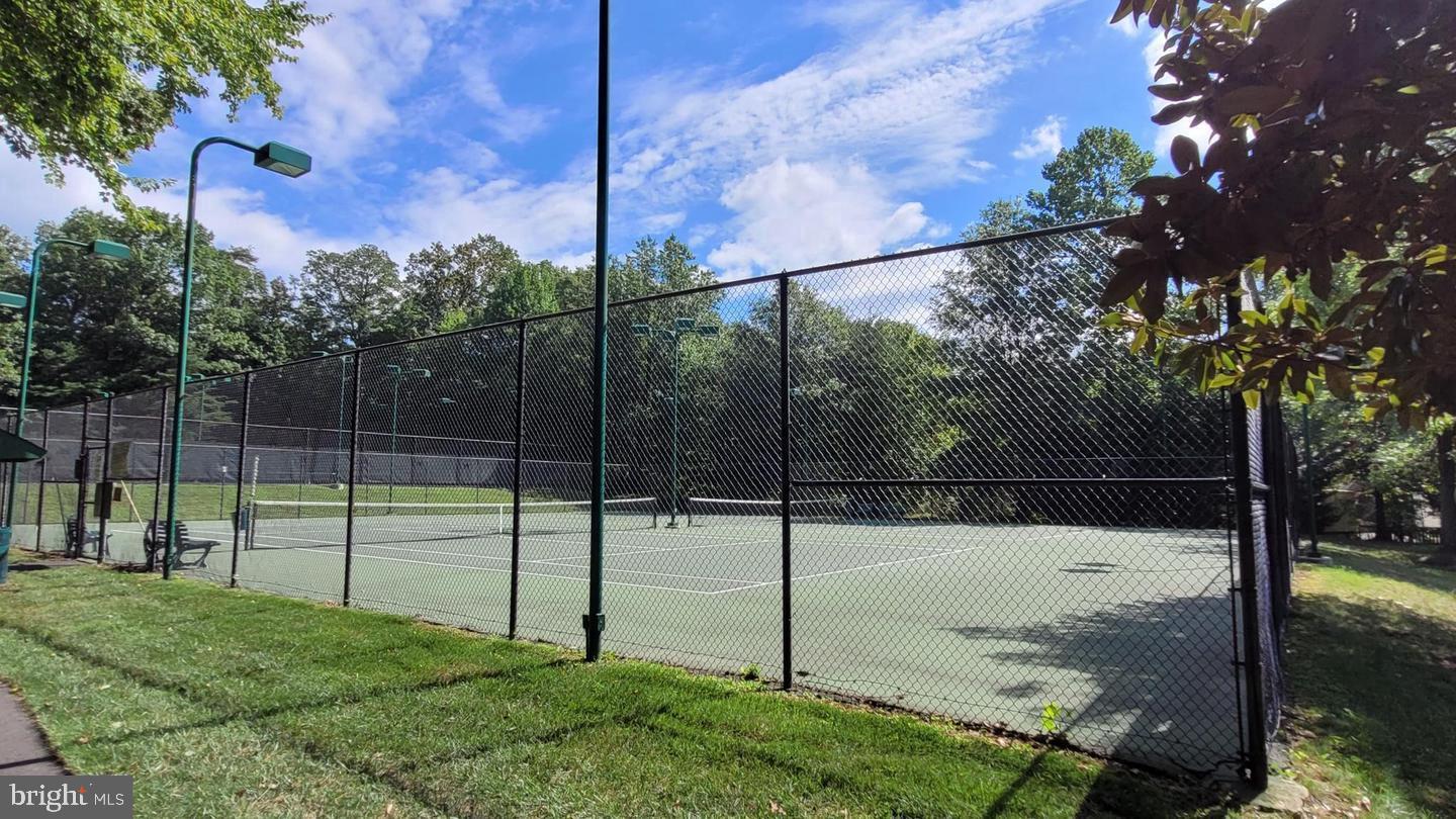 8719 CROSS CHASE CIRCLE