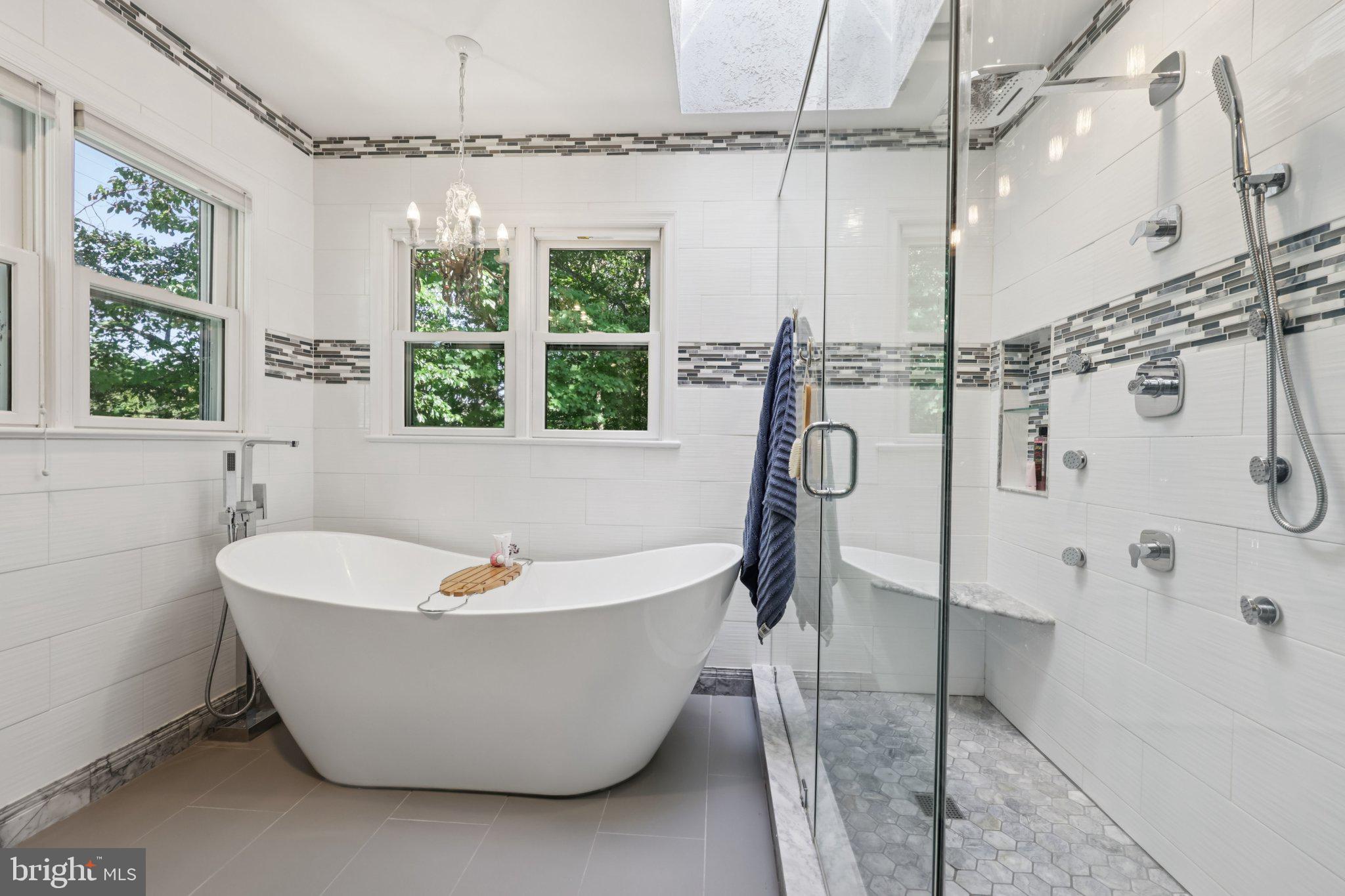 8719 CROSS CHASE CIRCLE