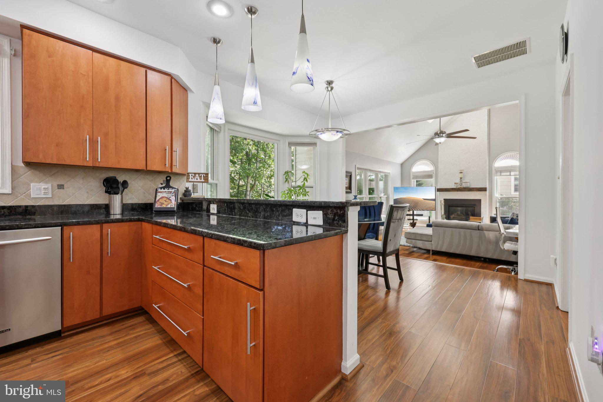 8719 CROSS CHASE CIRCLE