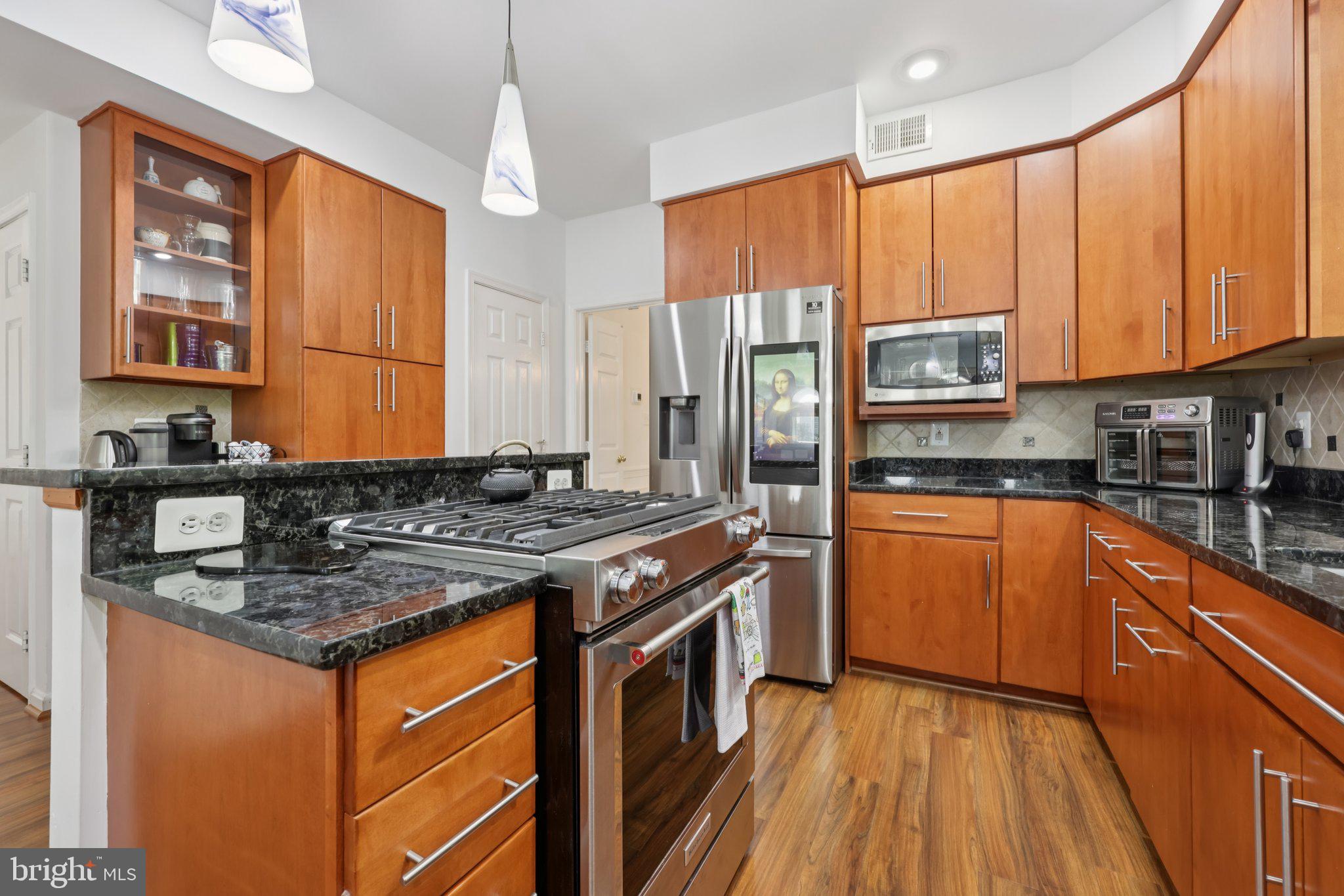 8719 CROSS CHASE CIRCLE