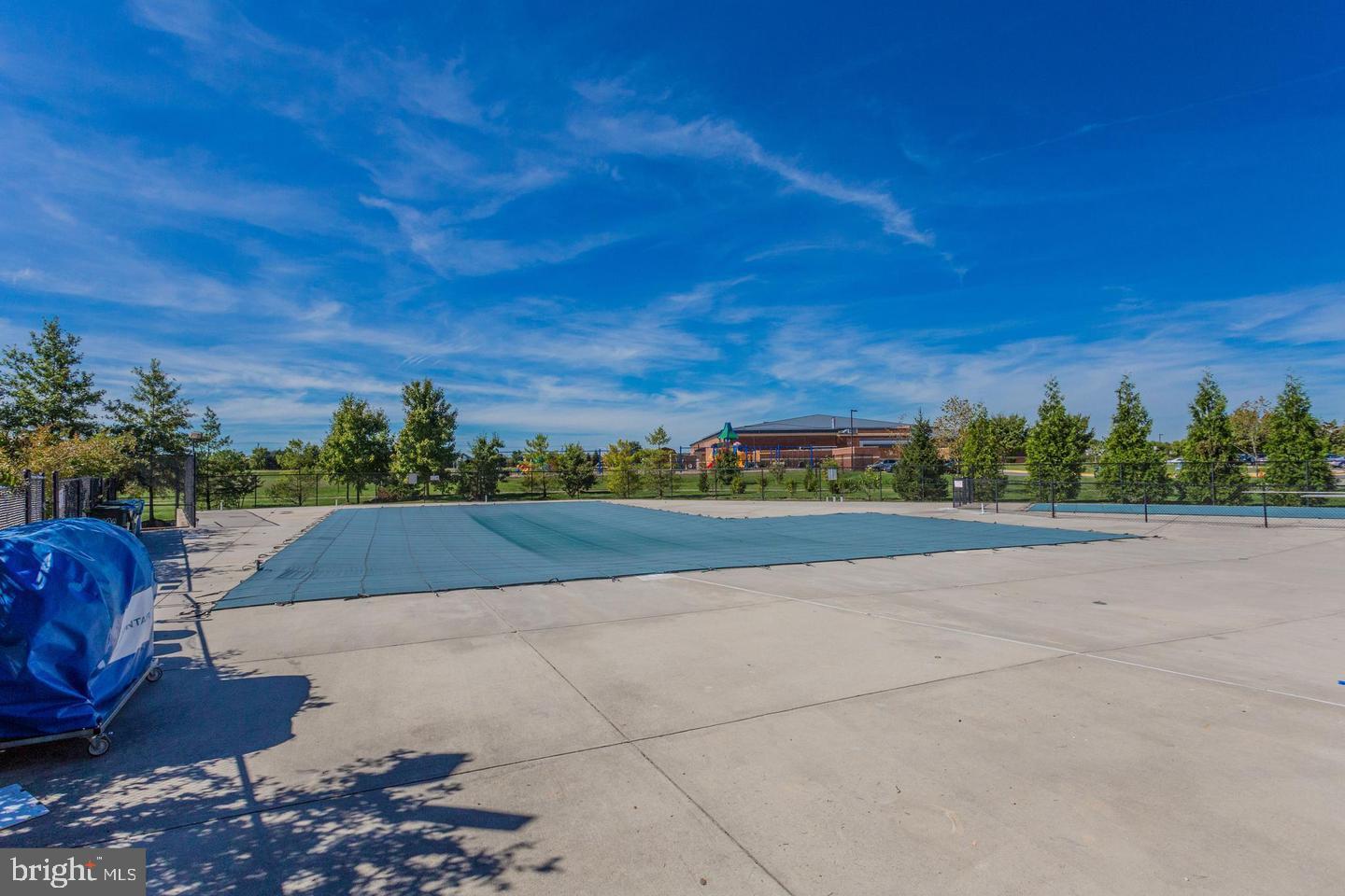 8719 CROSS CHASE CIRCLE