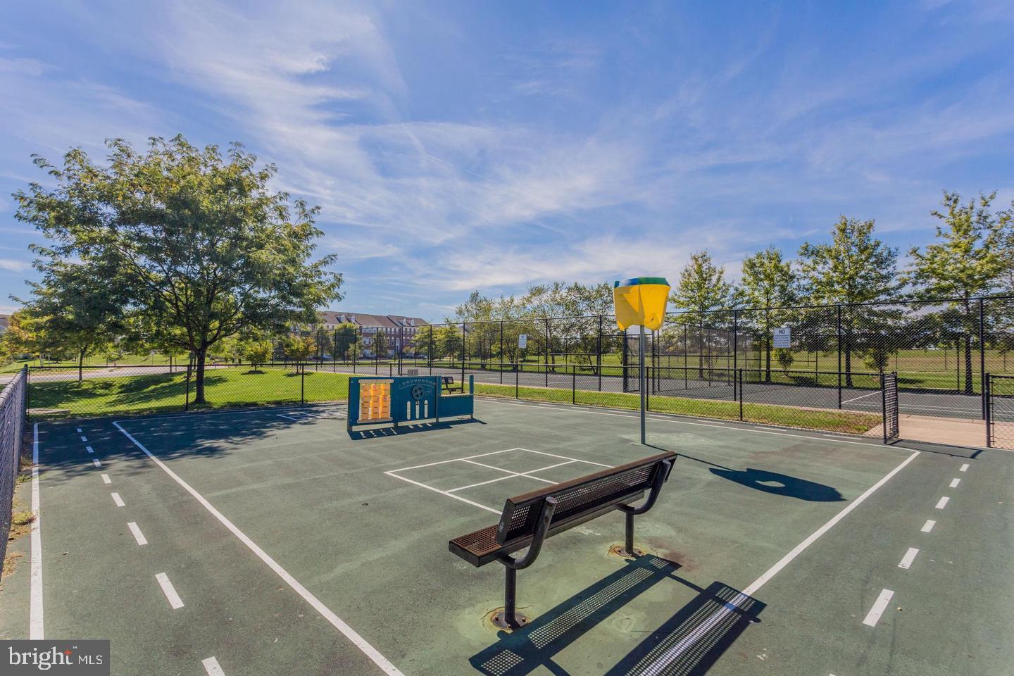 8719 CROSS CHASE CIRCLE