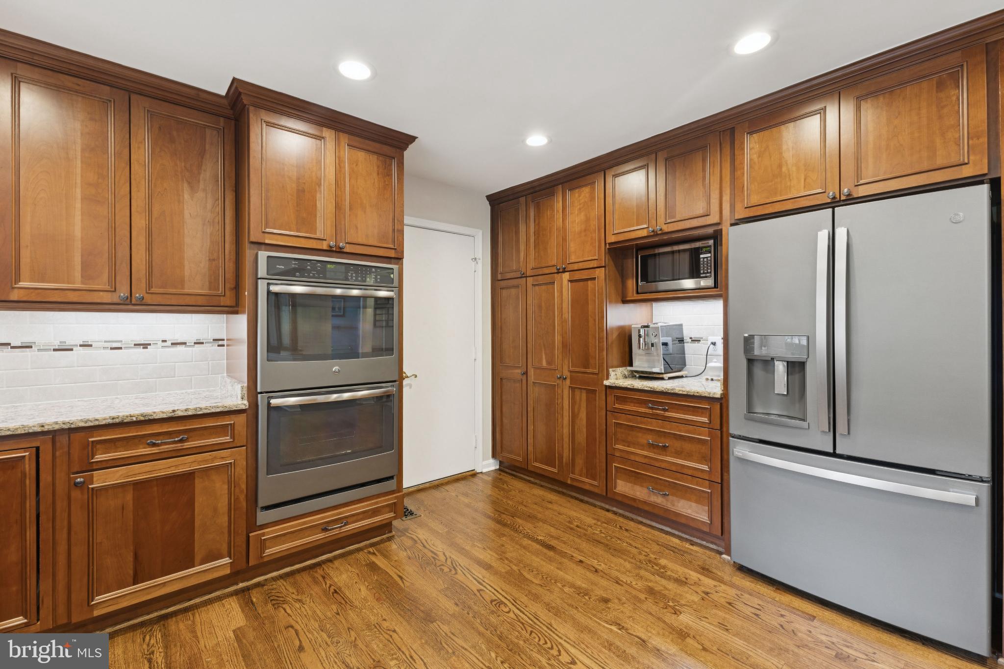 13132 BRADLEY FARM DRIVE