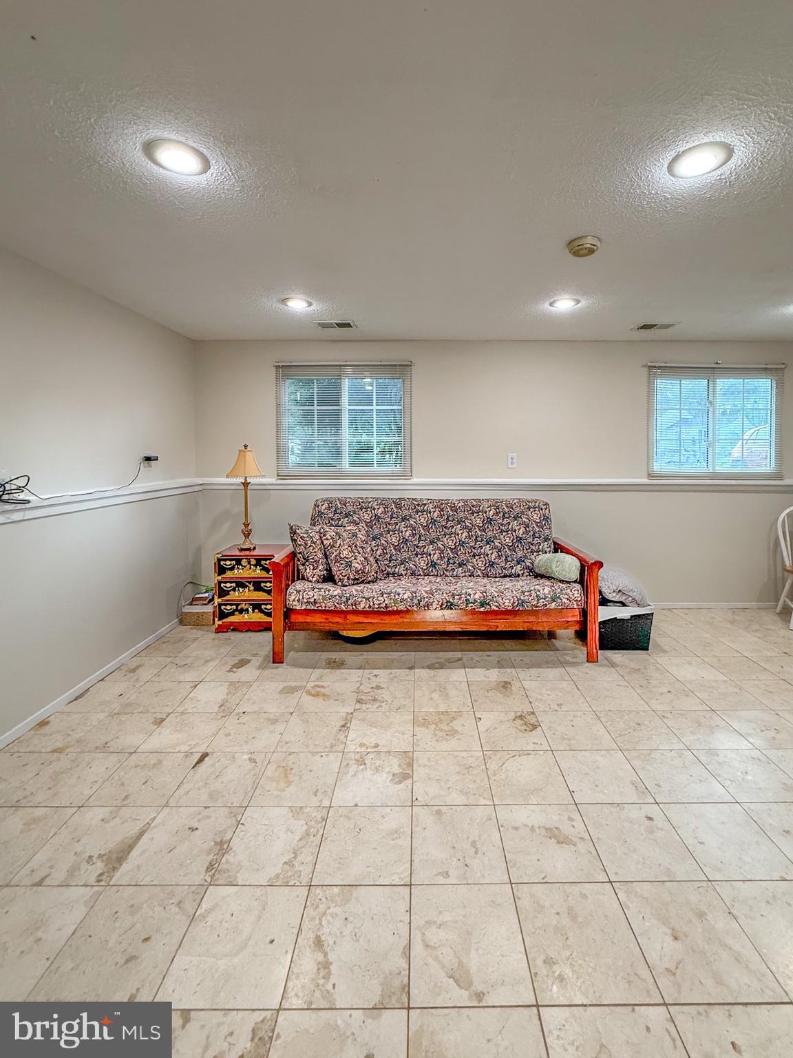 5703 OAK STAKE COURT