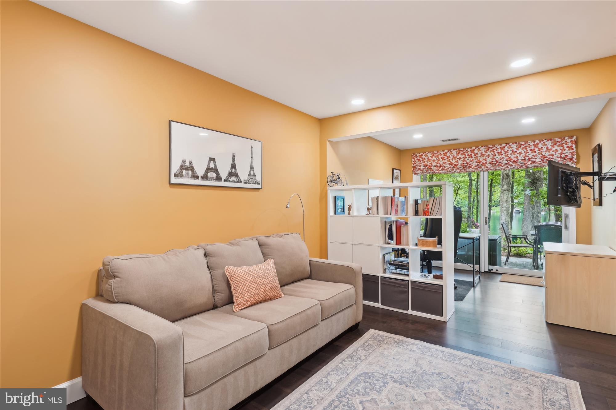 1626 WATERS EDGE LANE