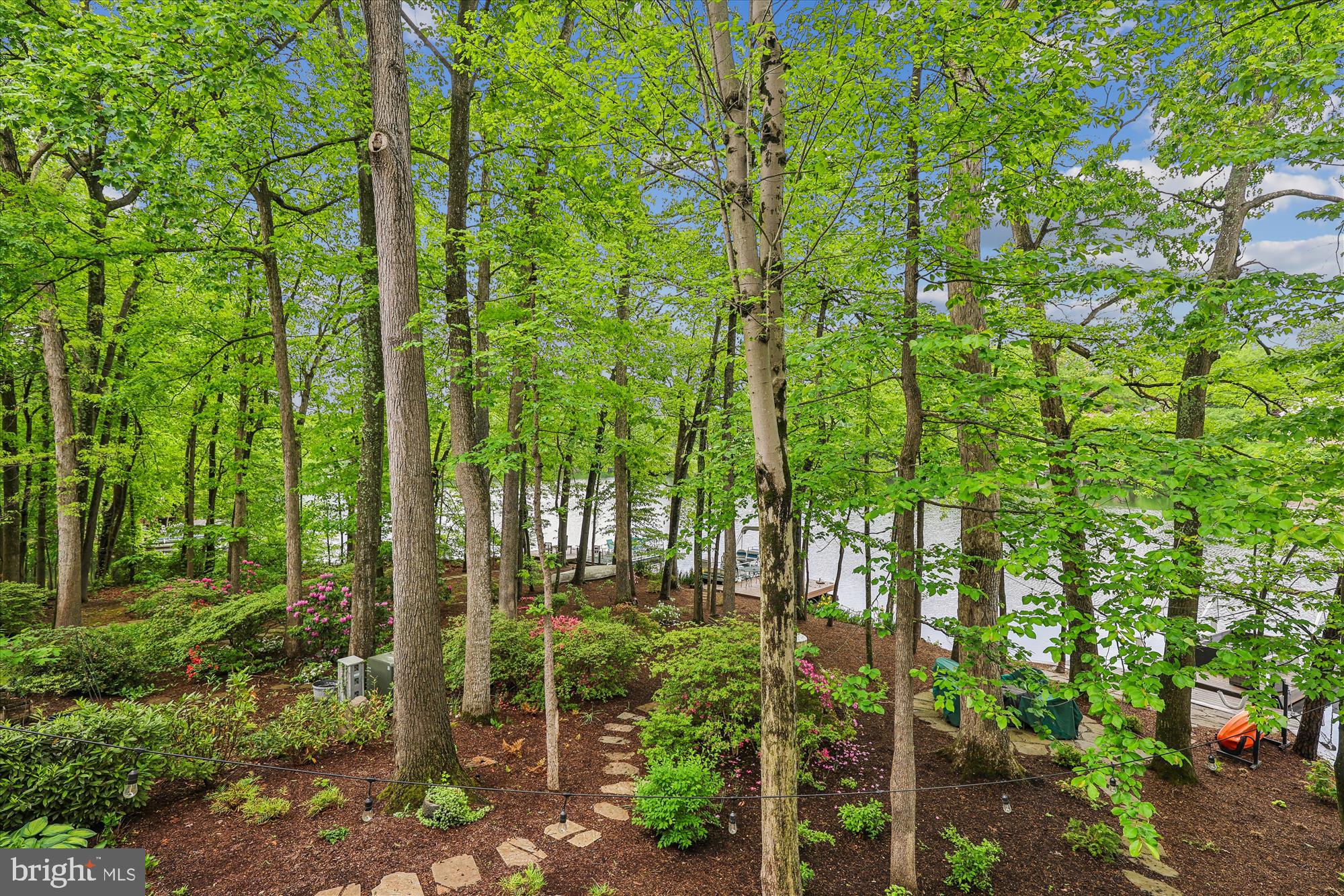 1626 WATERS EDGE LANE