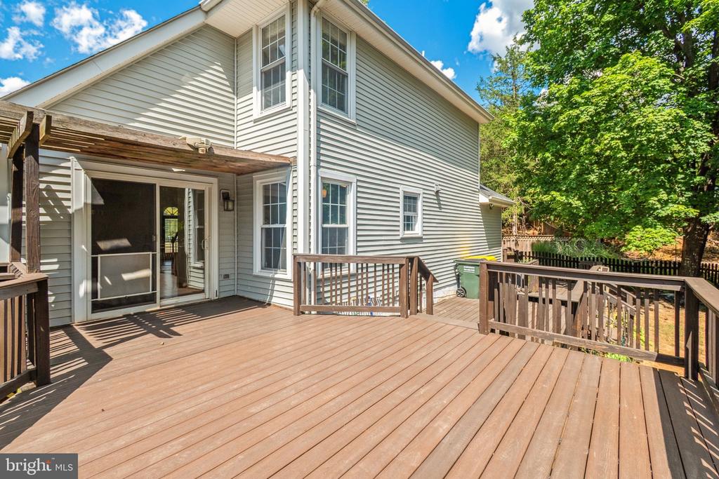 3220 KINROSS CIRCLE
