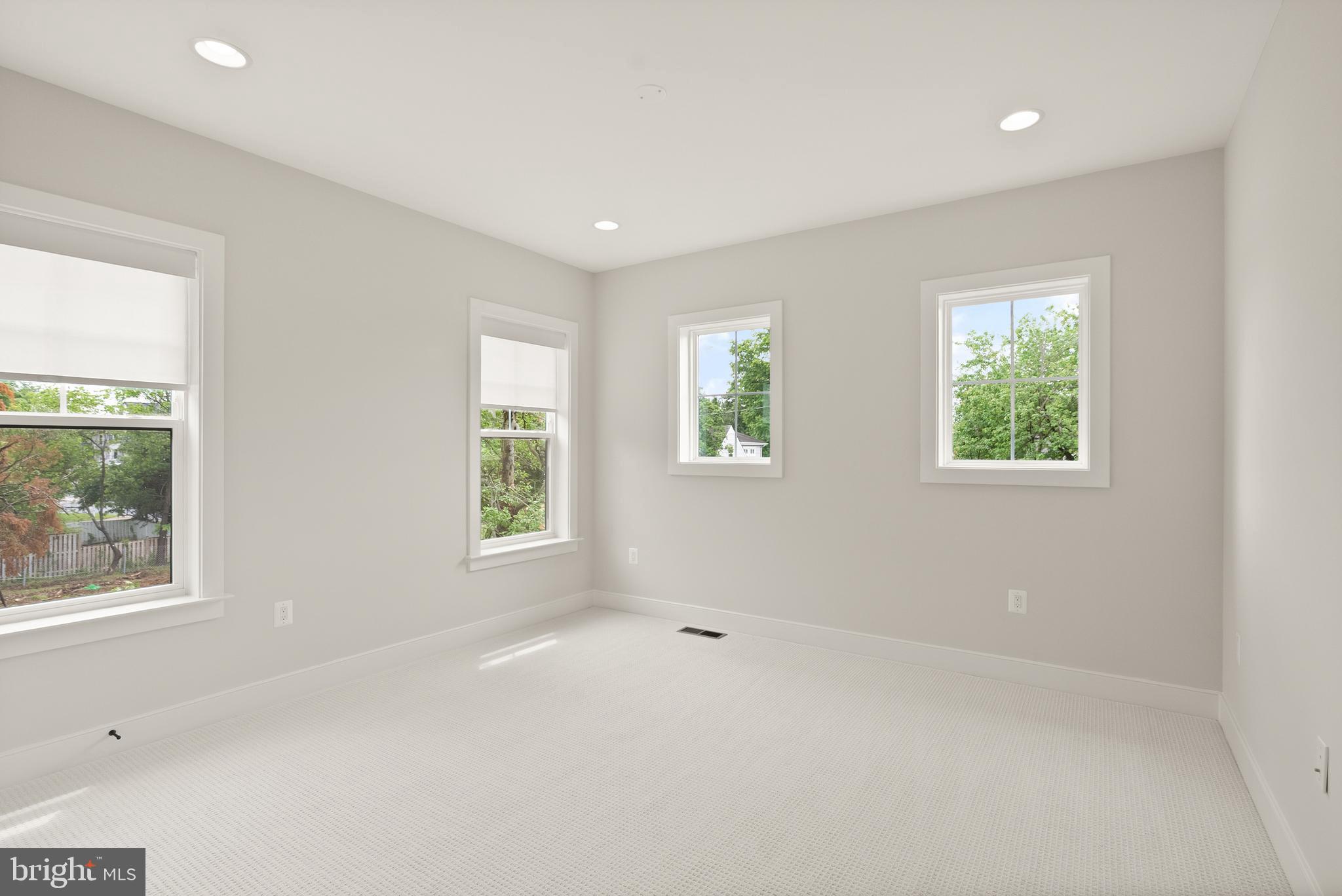 502 KIBLER CIRCLE SW