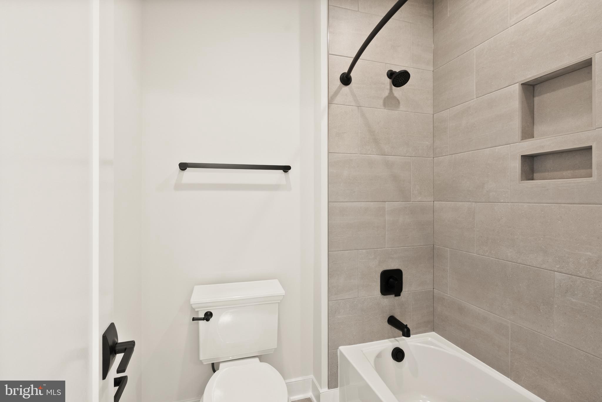 502 KIBLER CIRCLE SW