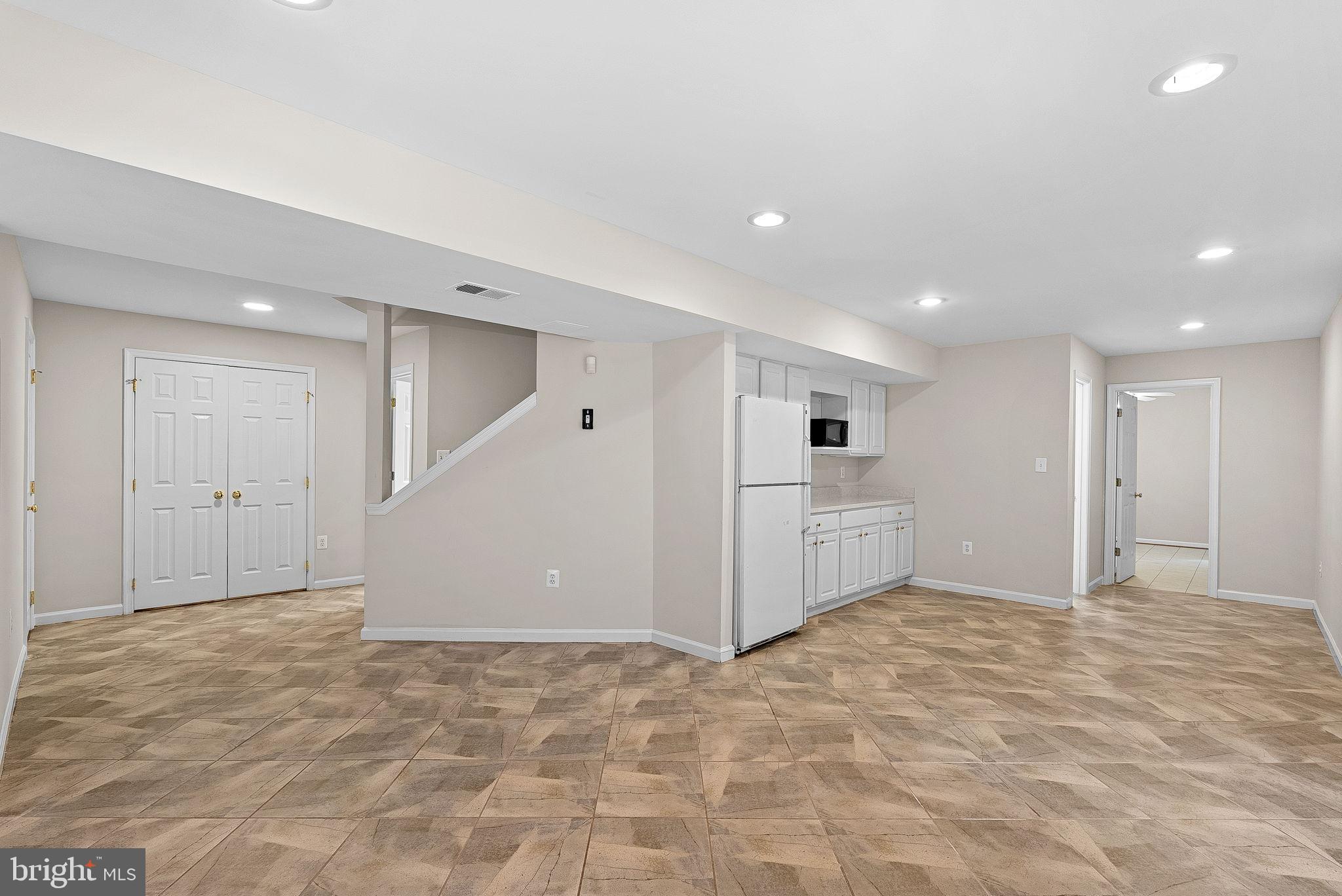 1372 DOMINION RIDGE LANE