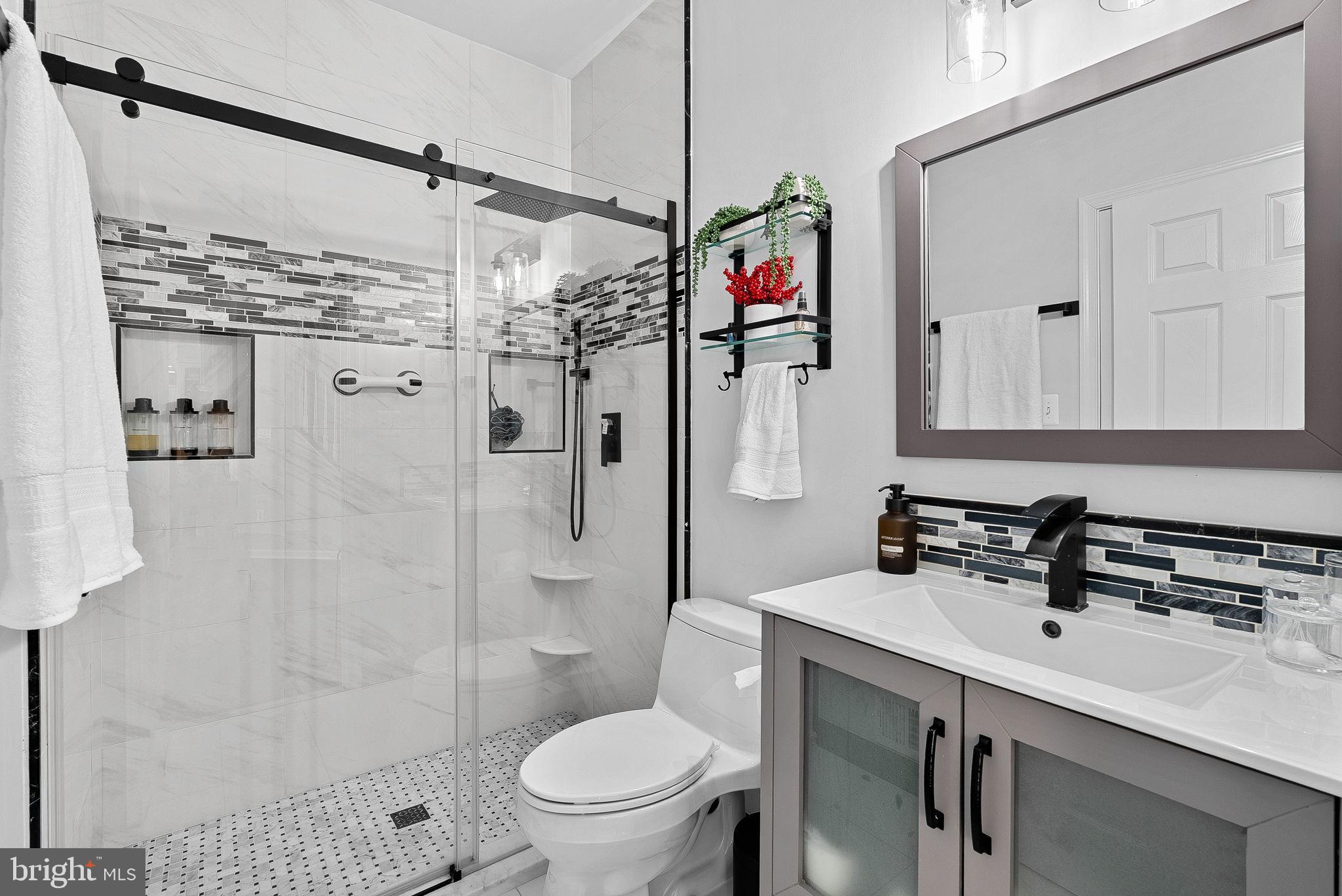 1372 DOMINION RIDGE LANE