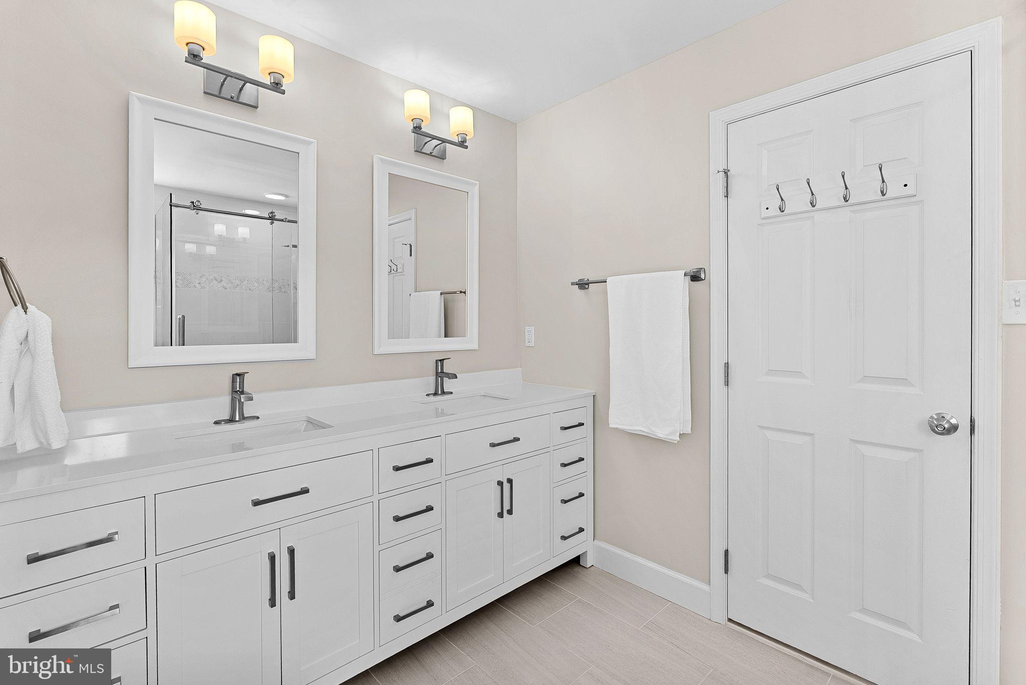 1372 DOMINION RIDGE LANE